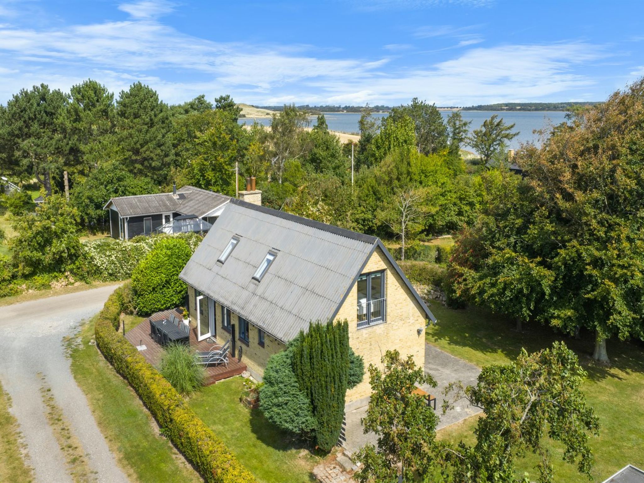 "Ina" - 210m from the sea-Buiten