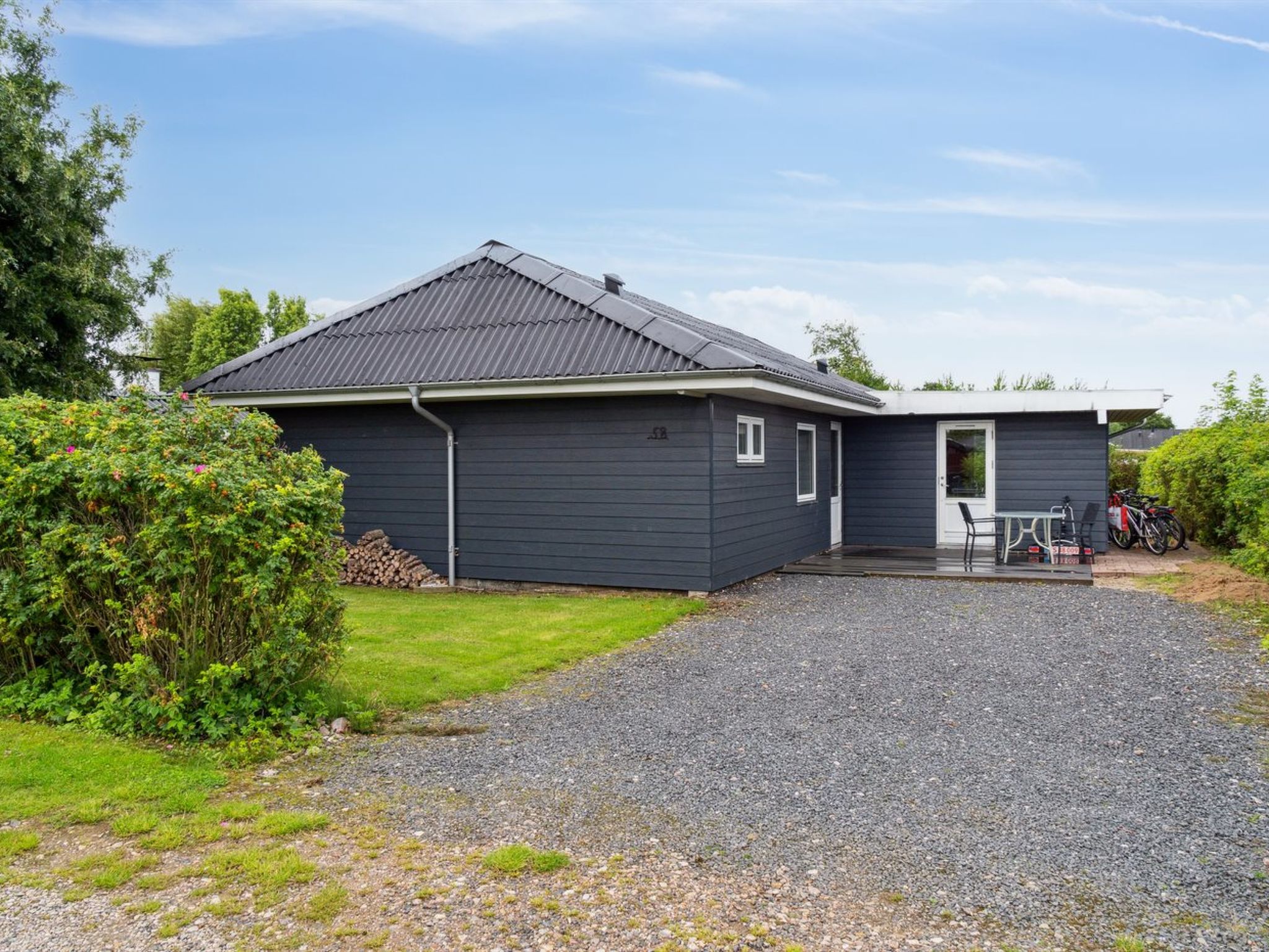 "Thala" - 150m from the sea - Buiten