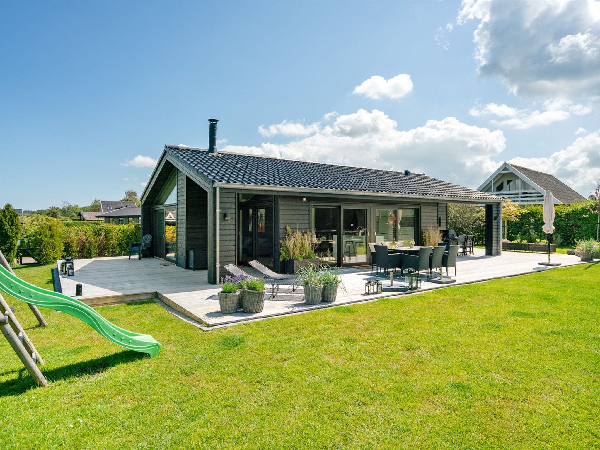 "Kjell" - 100m from the sea - Buiten