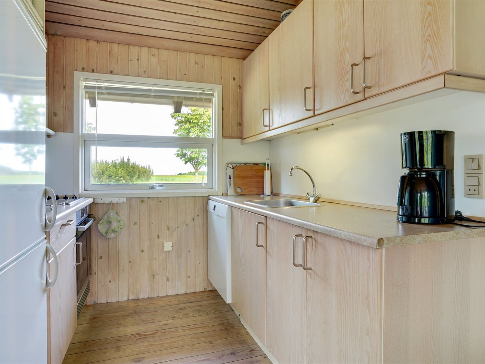"Janne" - 400m from the sea - Binnen