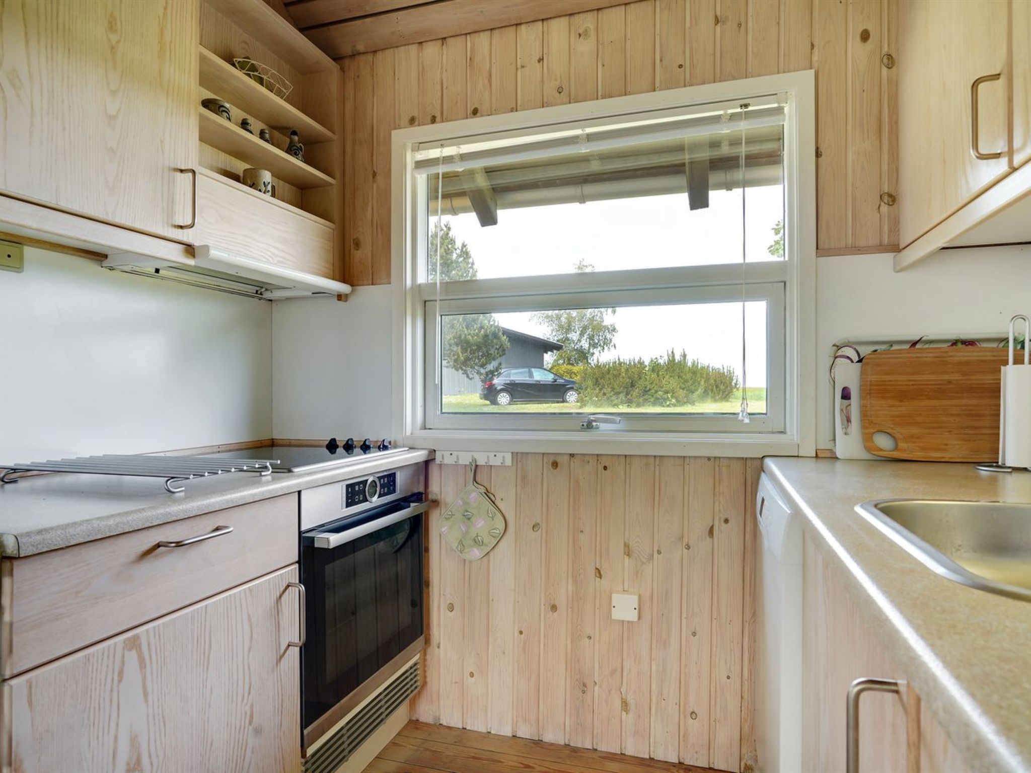 "Janne" - 400m from the sea - Binnen