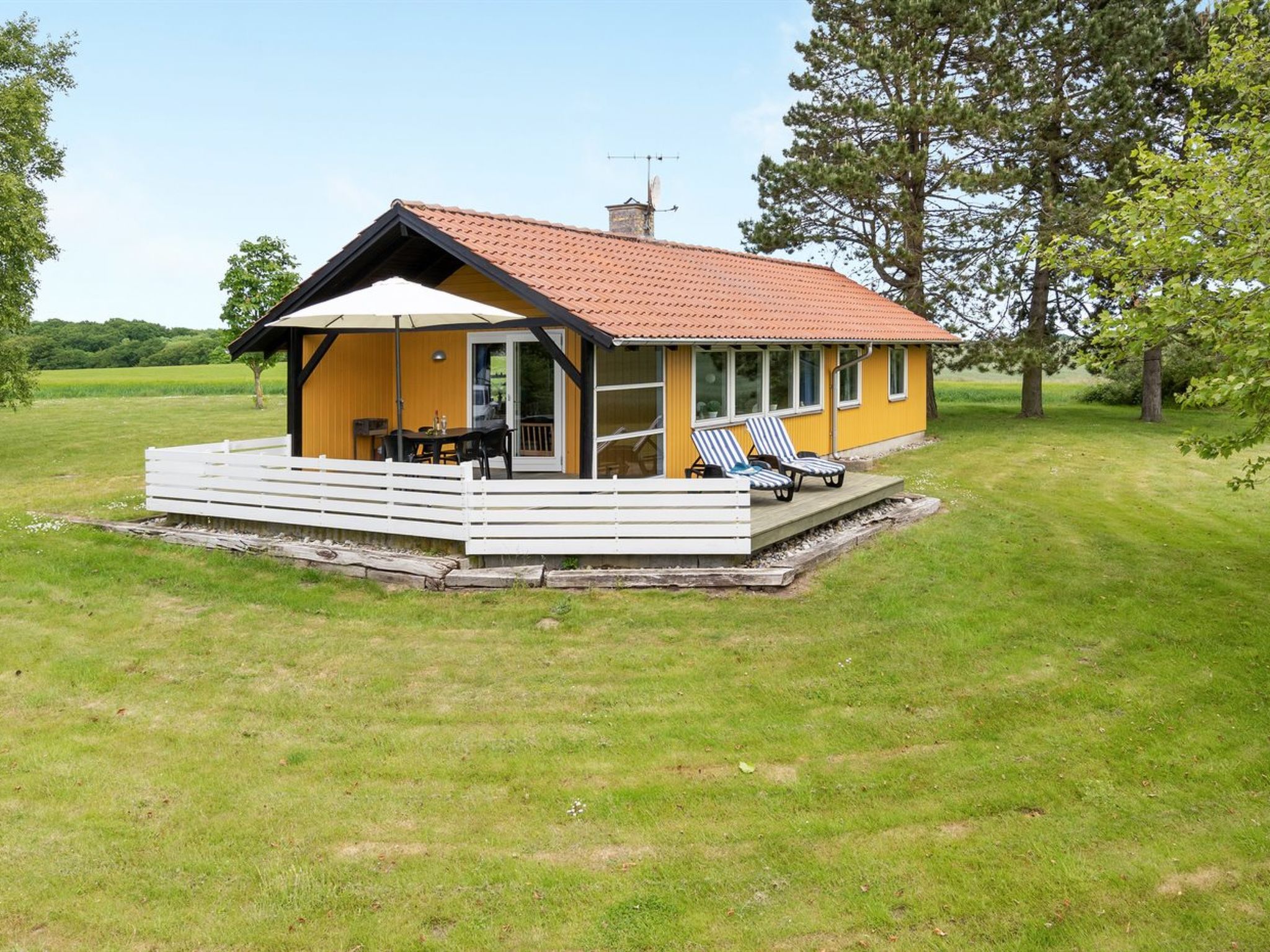 "Janne" - 400m from the sea - Buiten
