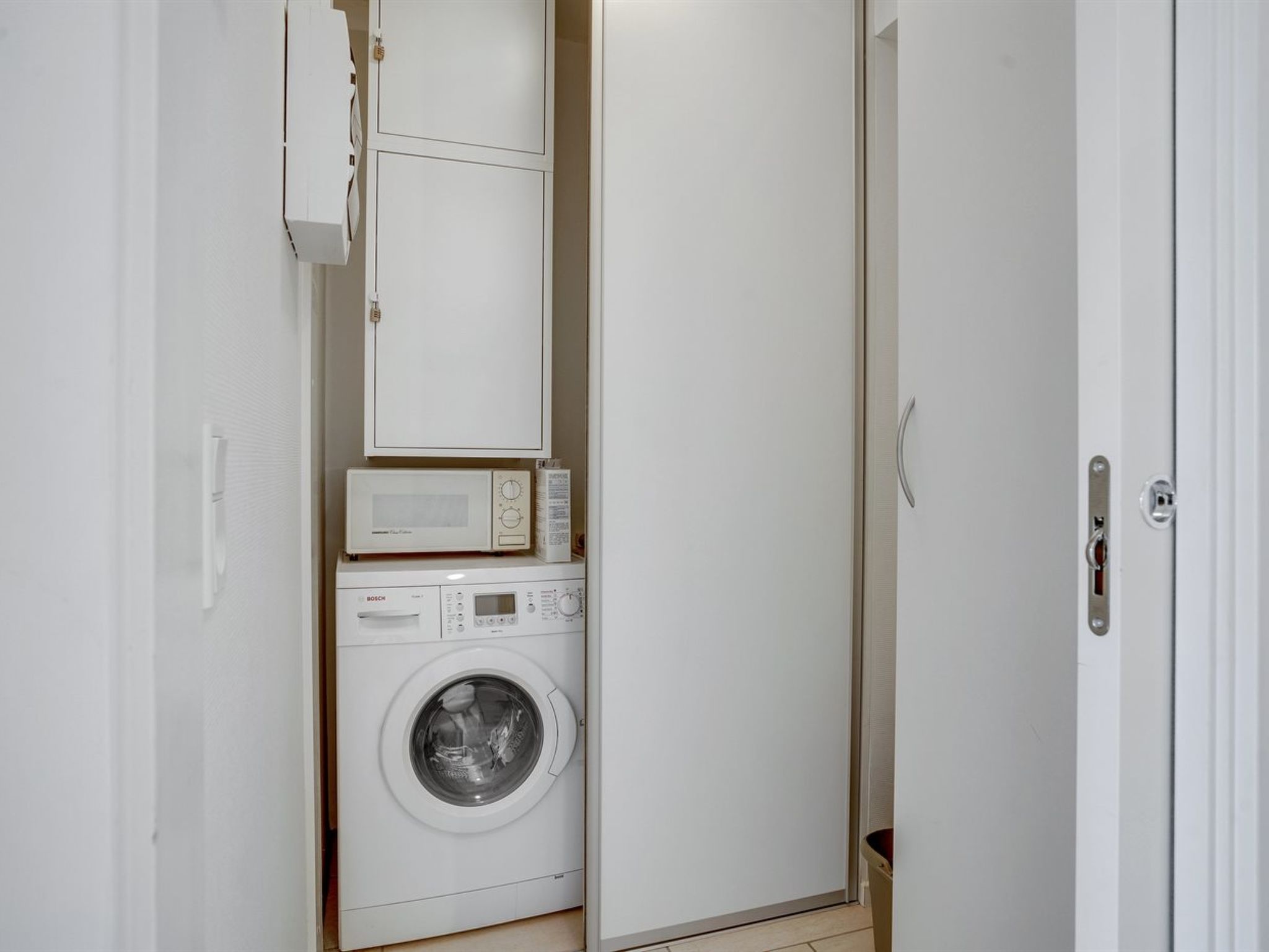 "Allyson" - 450m from the sea-Inside