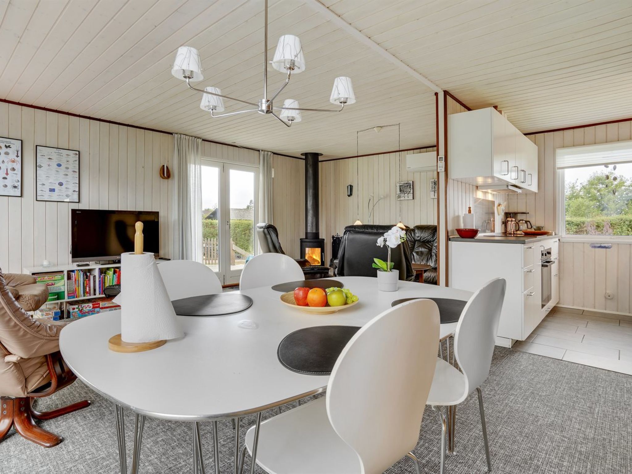 "Asya" - 600m from the sea - Binnen
