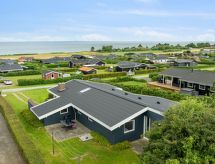 Ruime vakantiewoning met privé-zwembad en sauna op 300m van het strand in Bogense - thumbnail 2