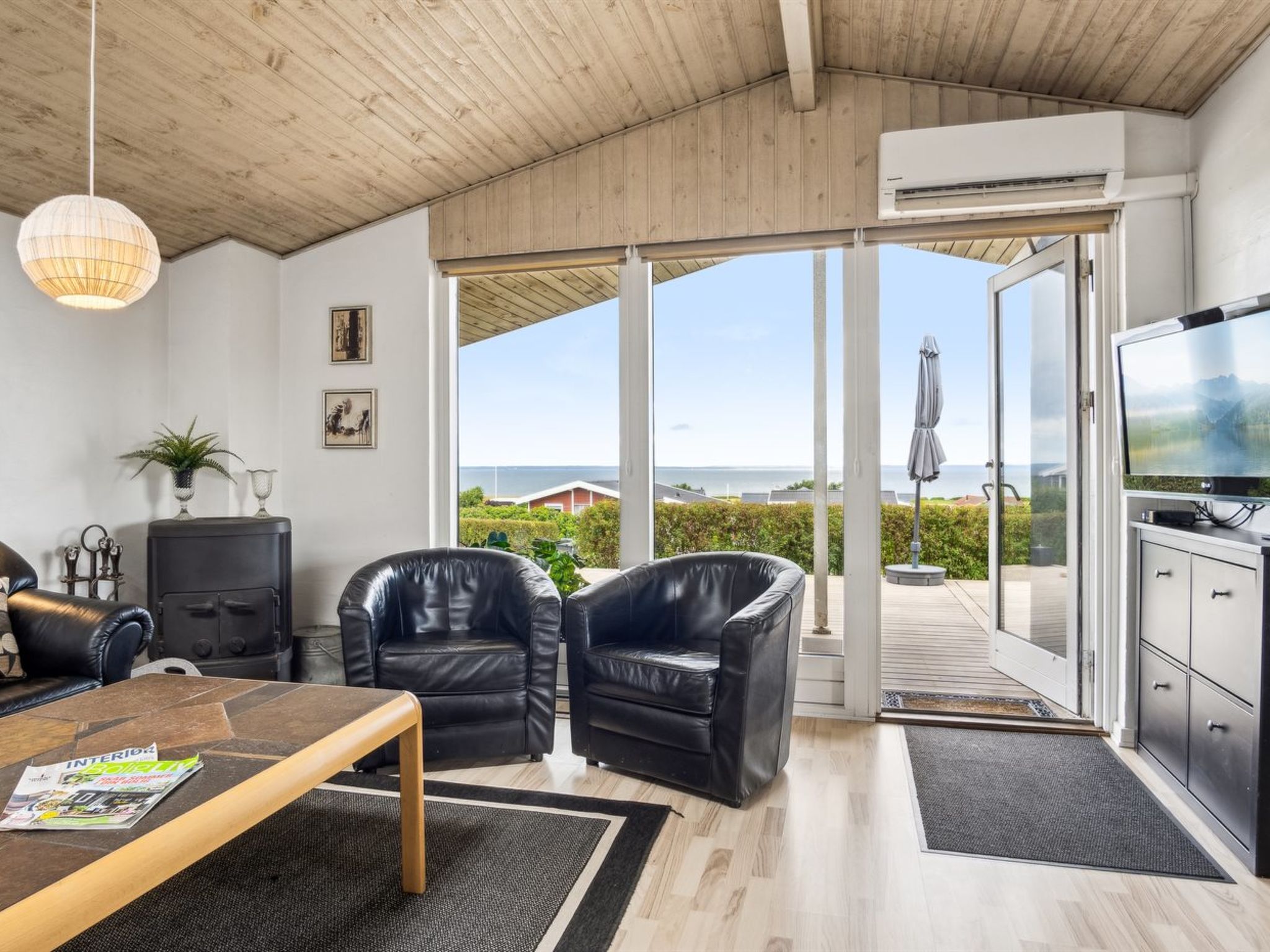 "Nelina" - 300m from the sea