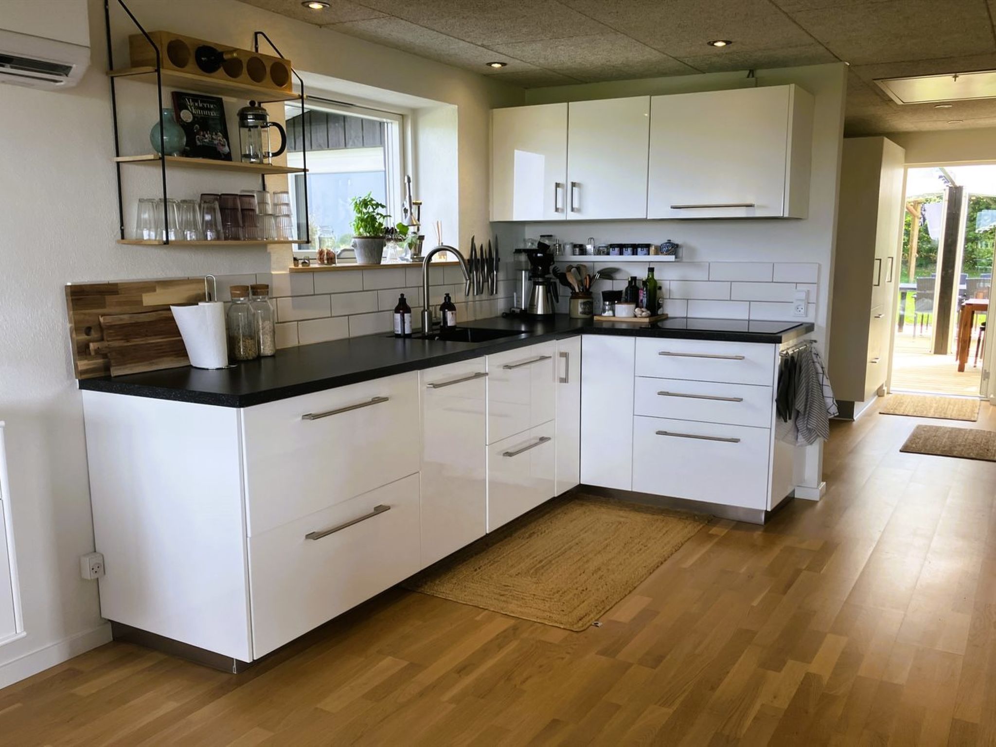 Photo of "Carlene" - 350m from the sea