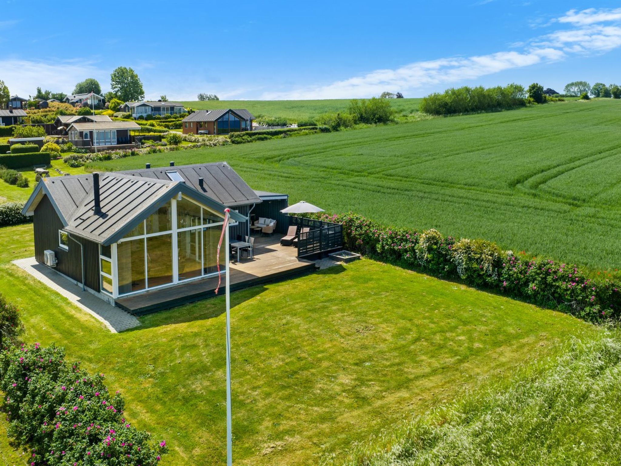"Drusilla" - 140m from the sea - Buiten
