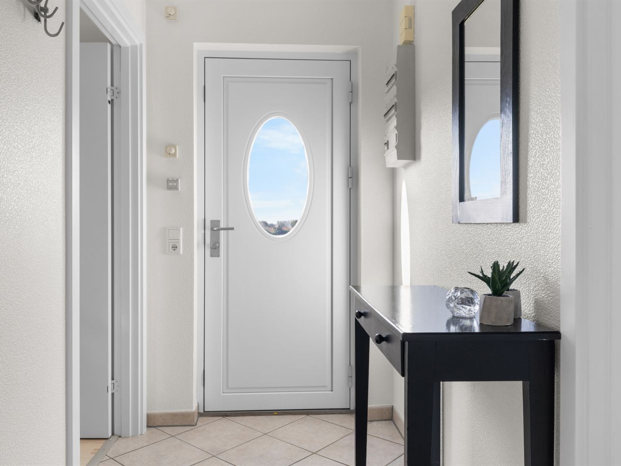 "Alitta" - 240m from the sea-Binnen