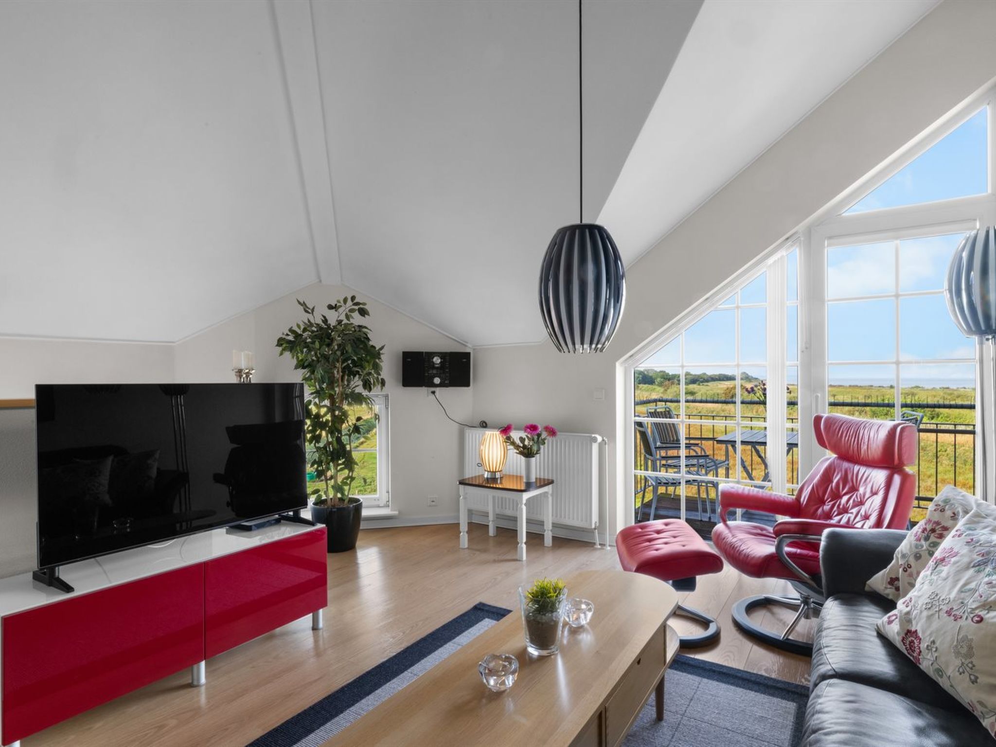"Alitta" - 240m from the sea - Binnen