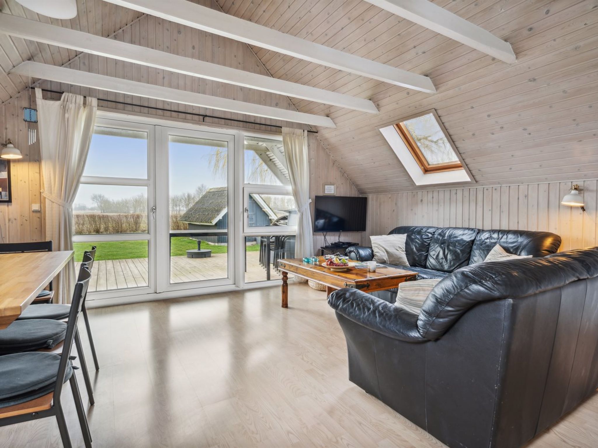 "Elbert" - 100m from the sea-Binnen