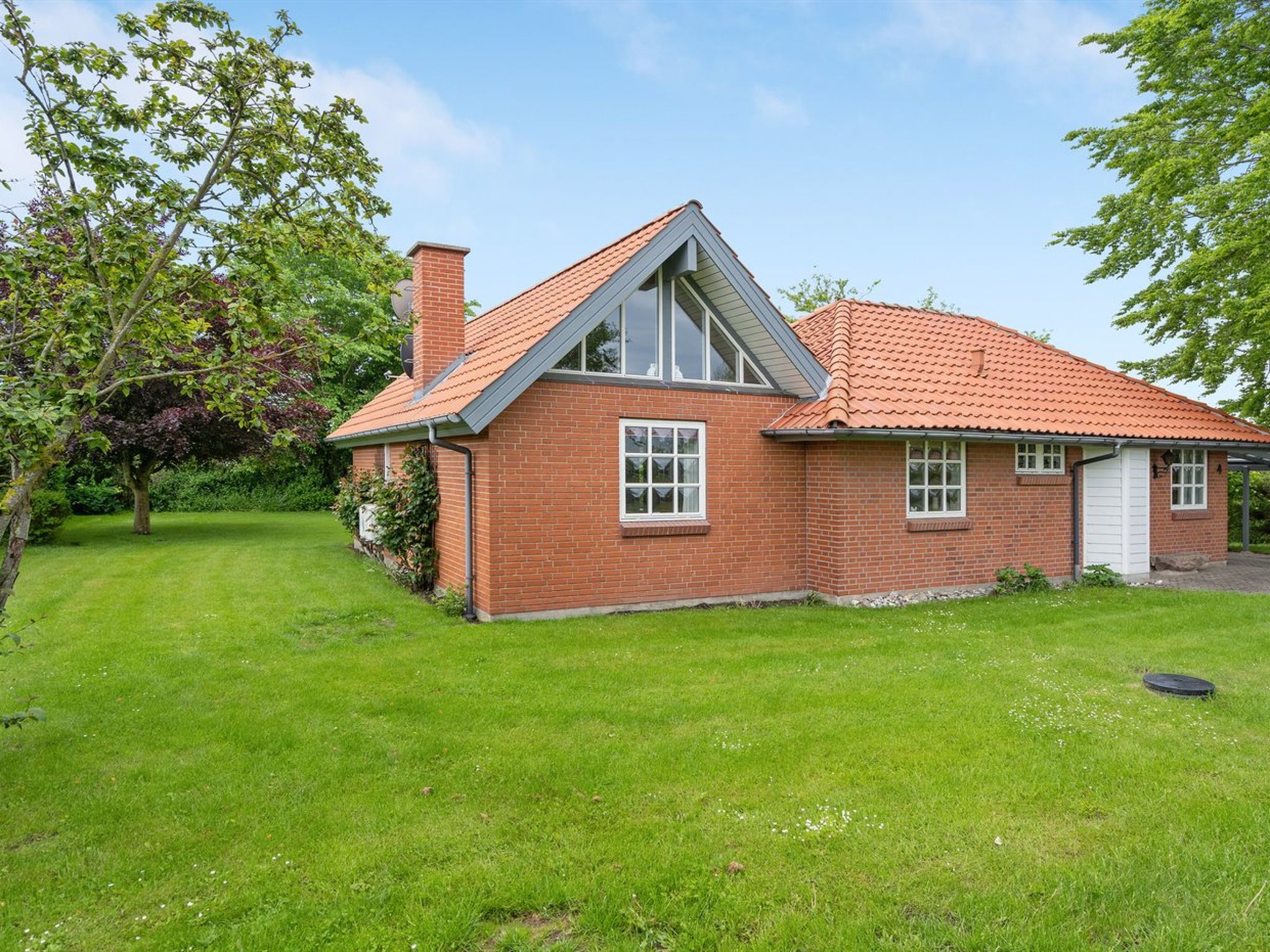 "Radojka" - 75m from the sea - Buiten