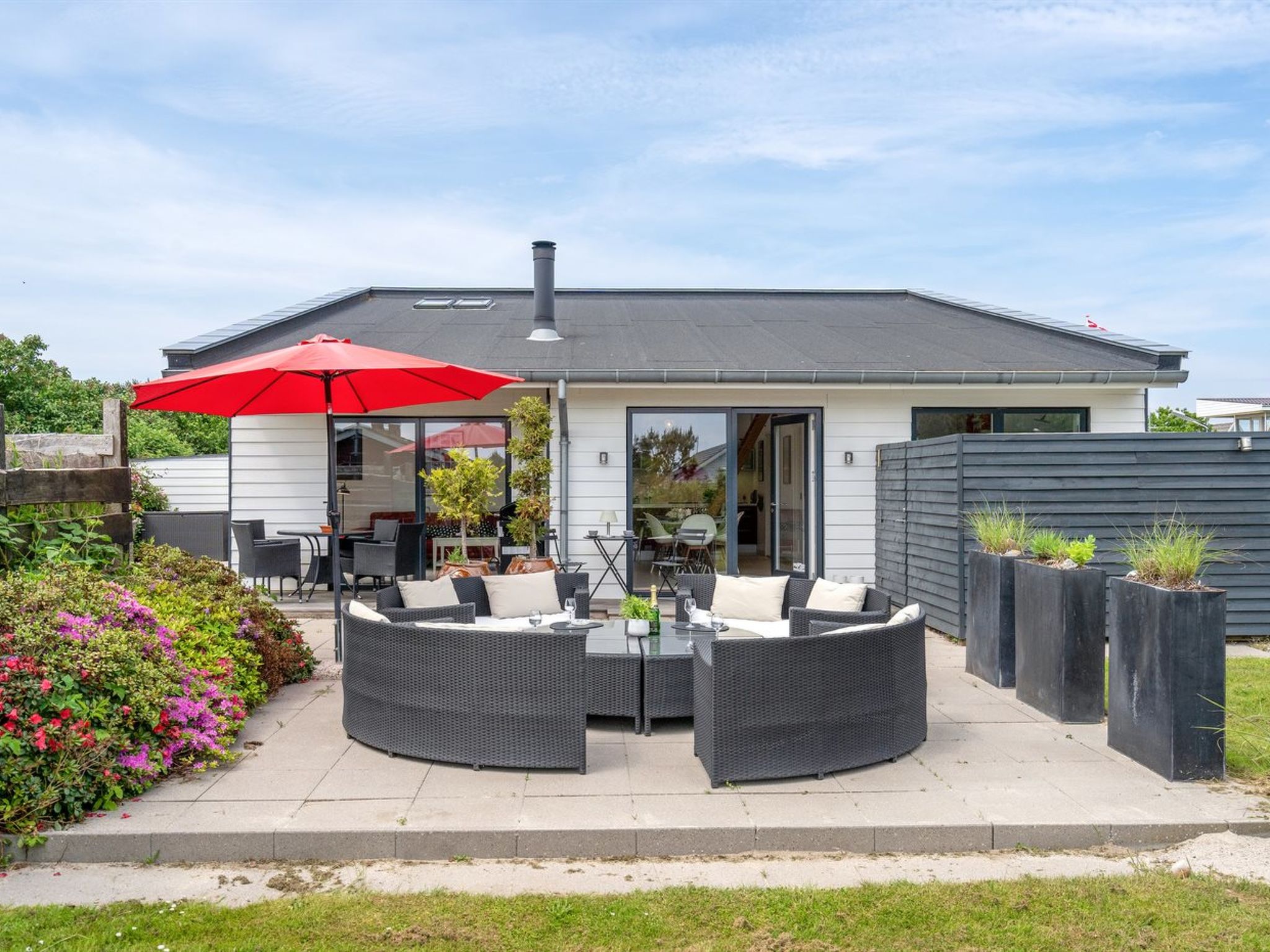 "Biorn" - 70m from the sea-Buiten