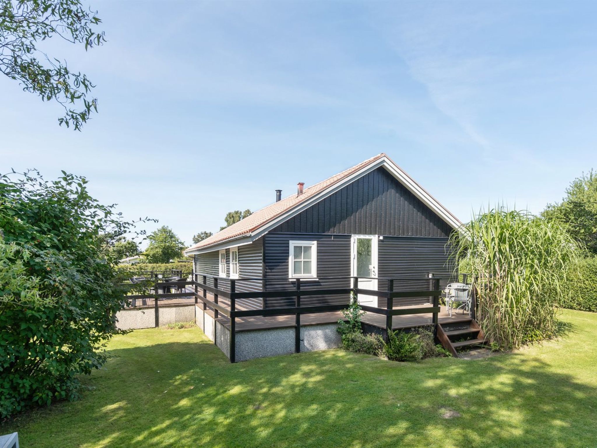 "Aage" - 300m to the fjord-Buiten