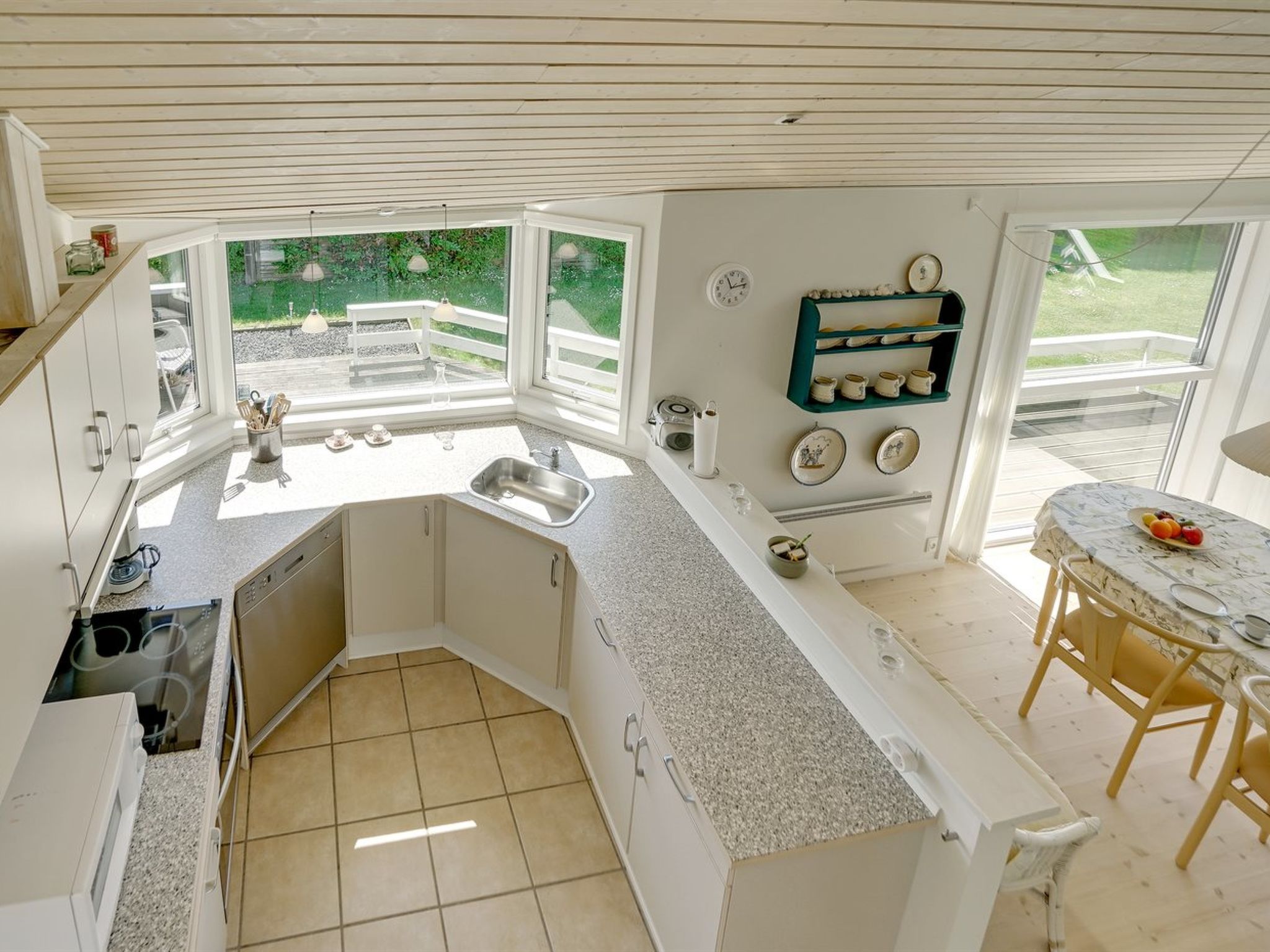 "Maybritt" - 100m from the sea - Binnen