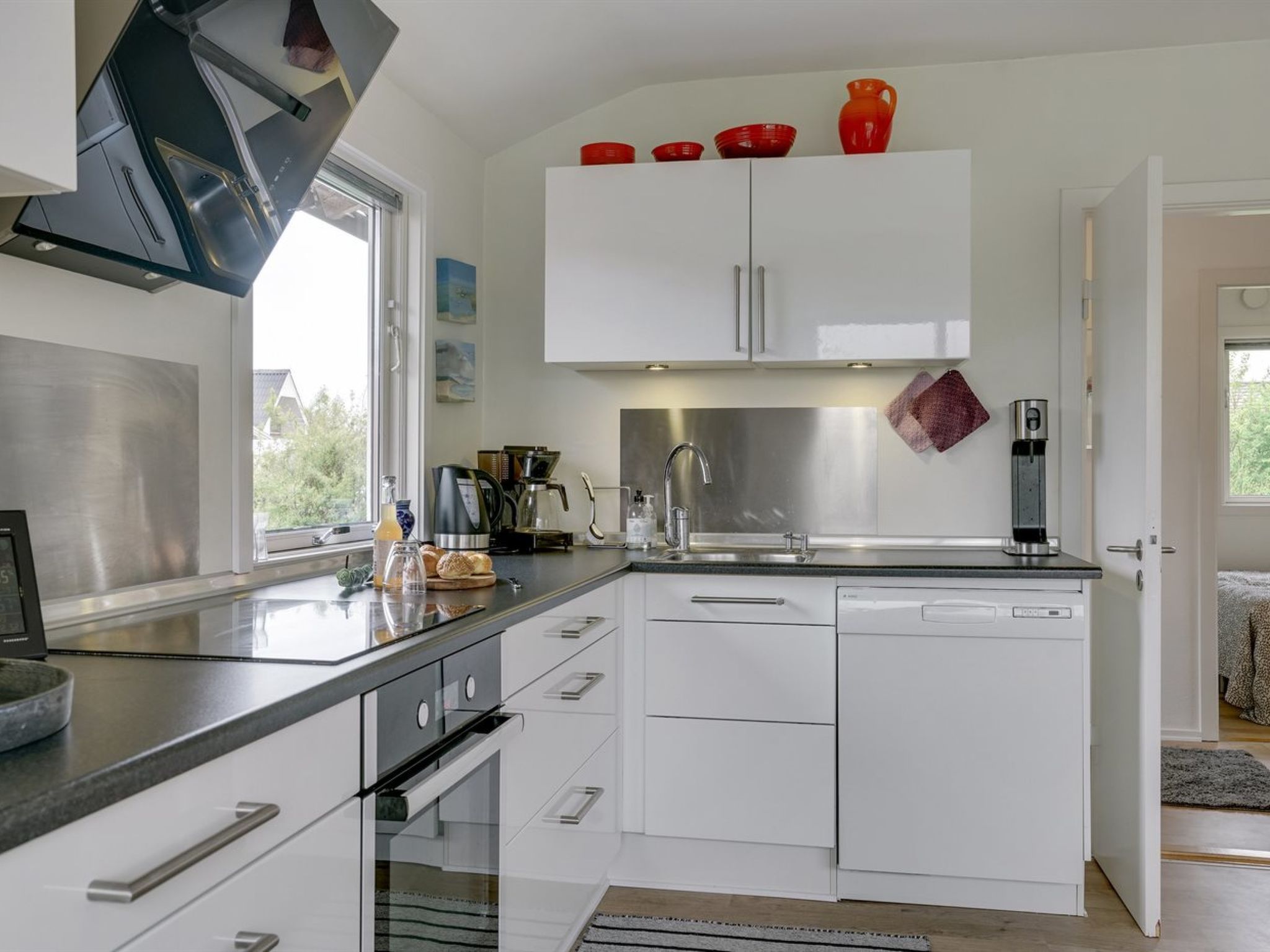 "Ainikki" - 200m from the sea - Binnen
