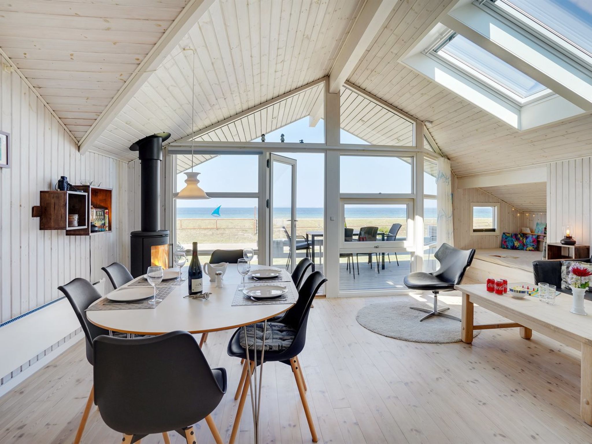 "Diertje" - 10m from the sea - Binnen