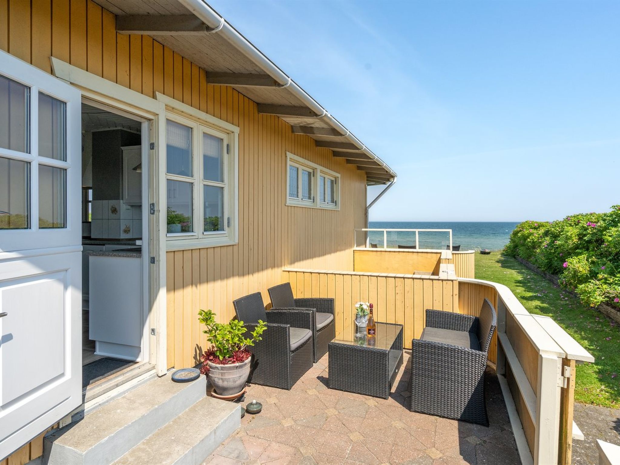 "Hwitserk" - 5m from the sea - Buiten