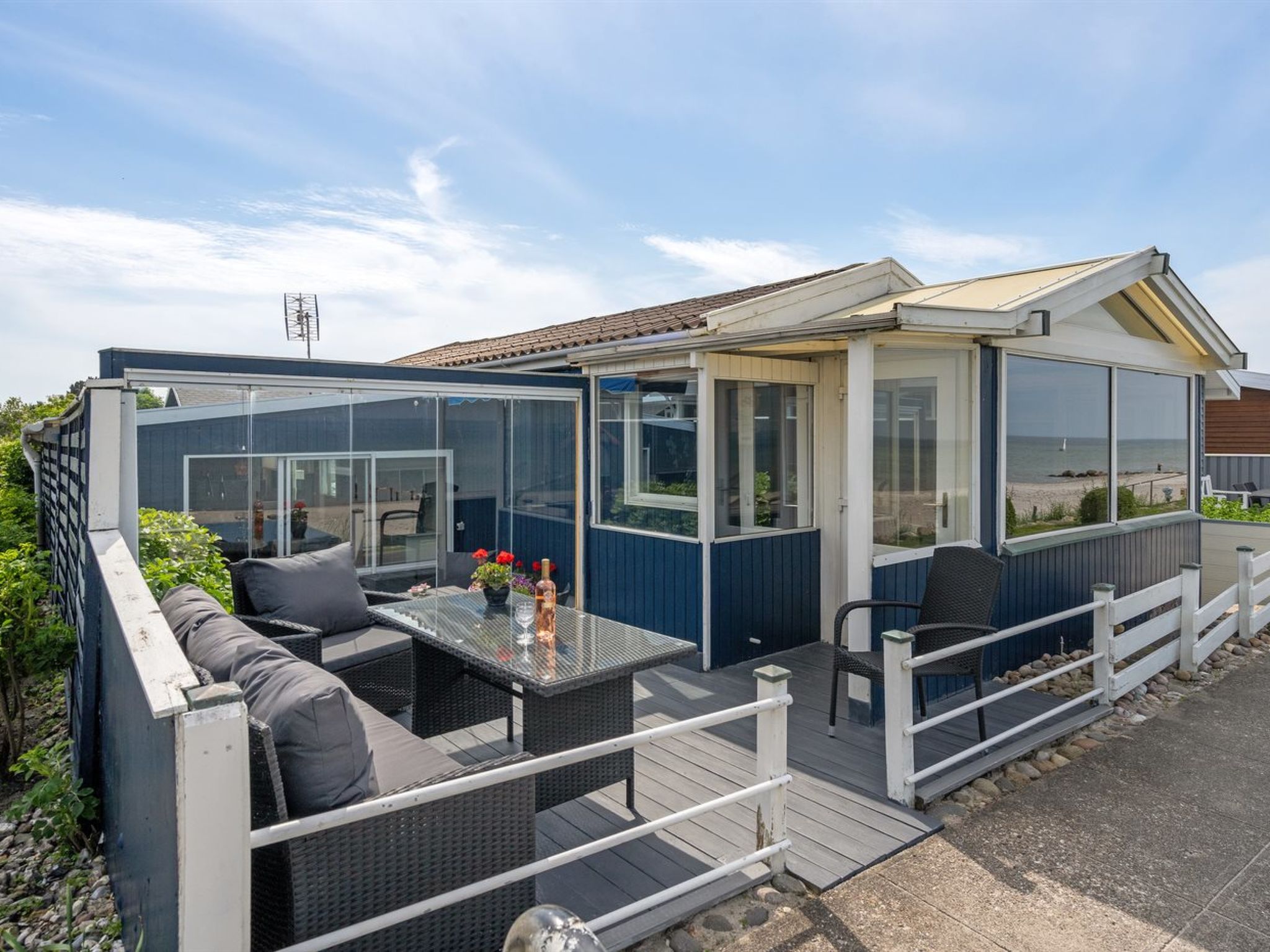 "Nera" - 10m from the sea - Buiten