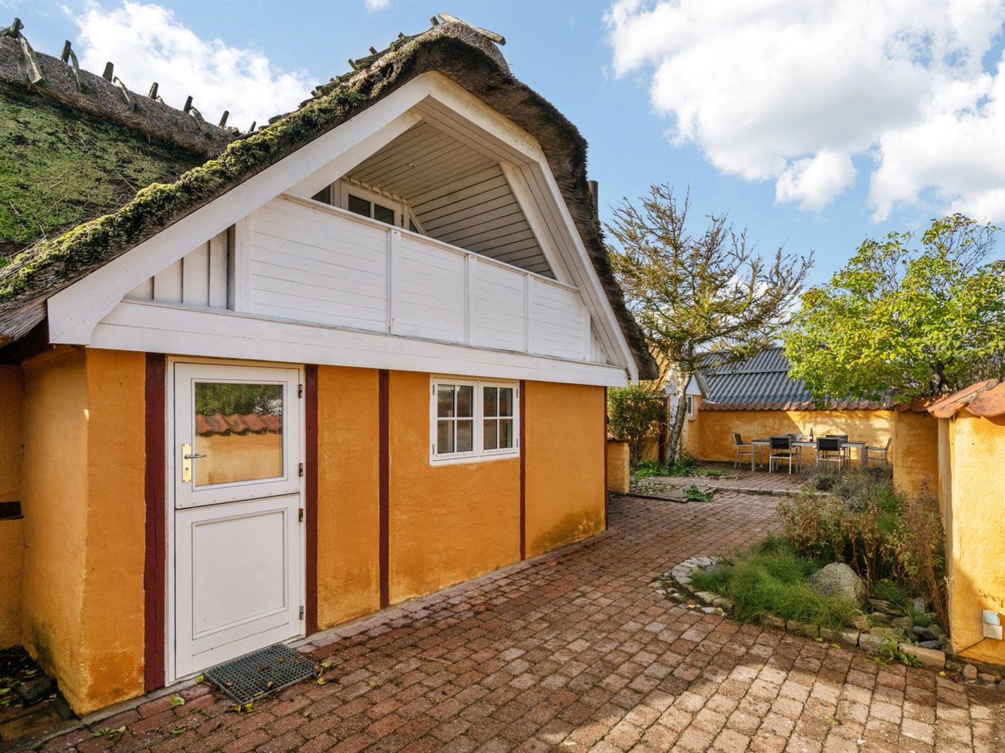 "Ethly" - 50m from the sea - Buiten