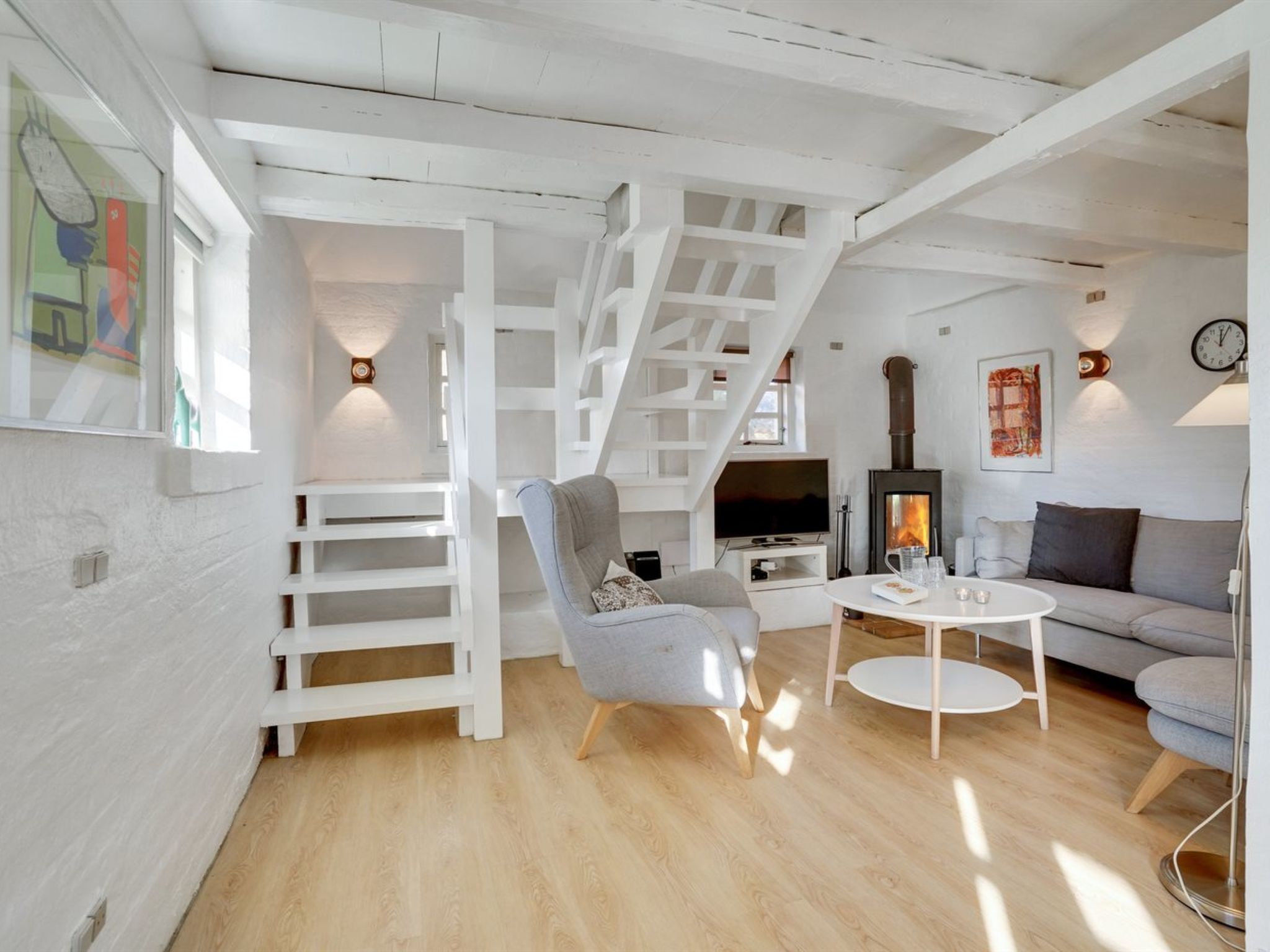"Ethly" - 50m from the sea - Binnen