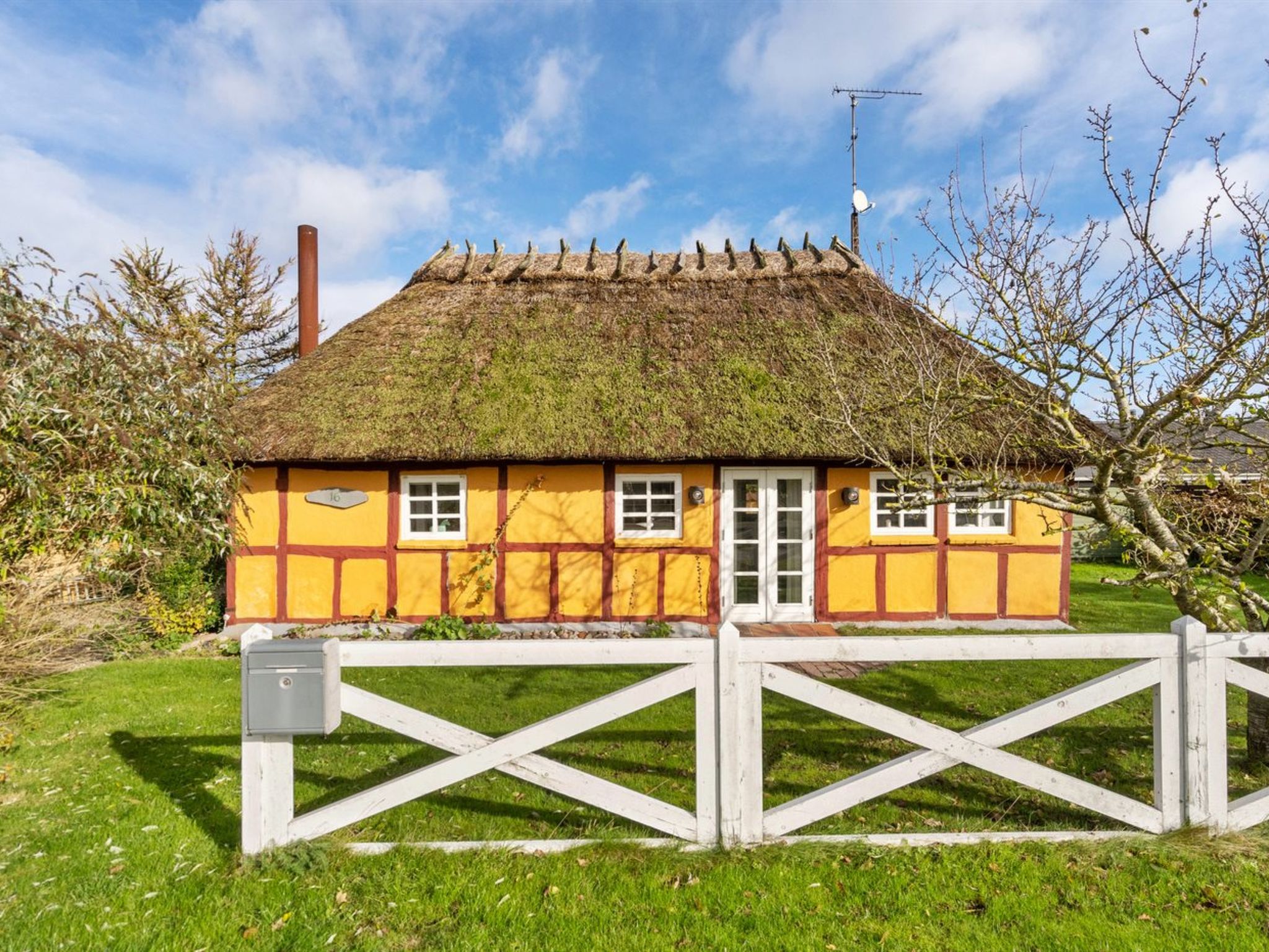 "Ethly" - 50m from the sea - Buiten