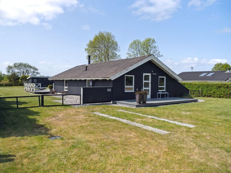 Search and Stay destination Otterup, Denmark from . "Nilsa" - 400m from the sea in Funen