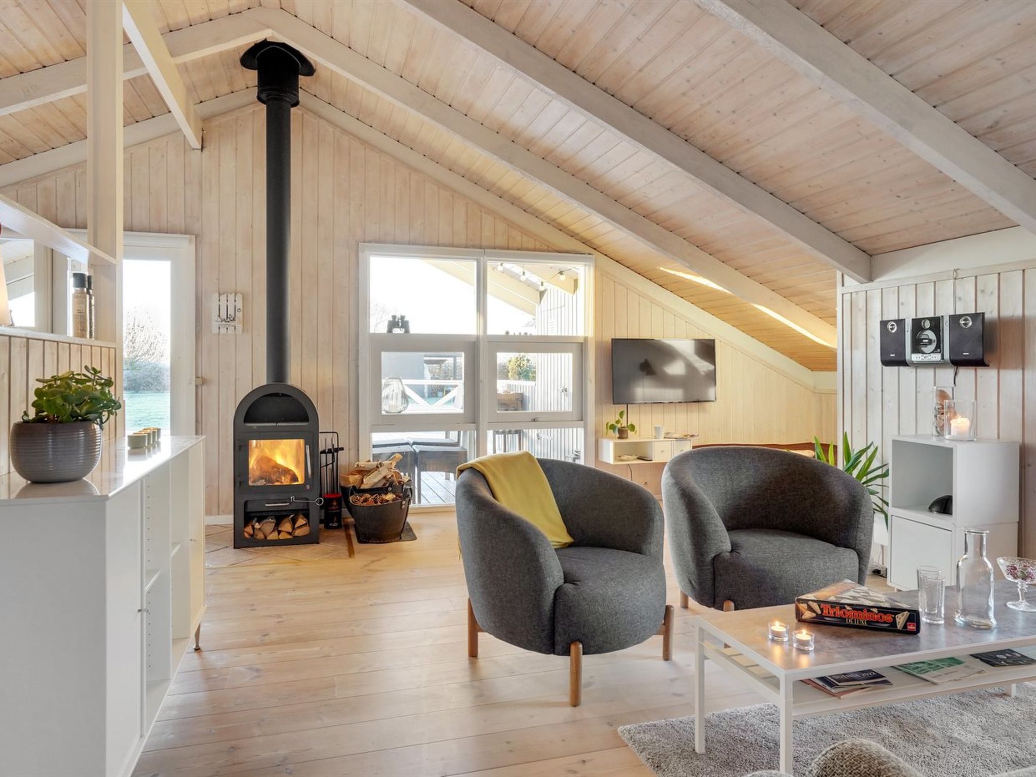 "Nilsa" - 400m from the sea