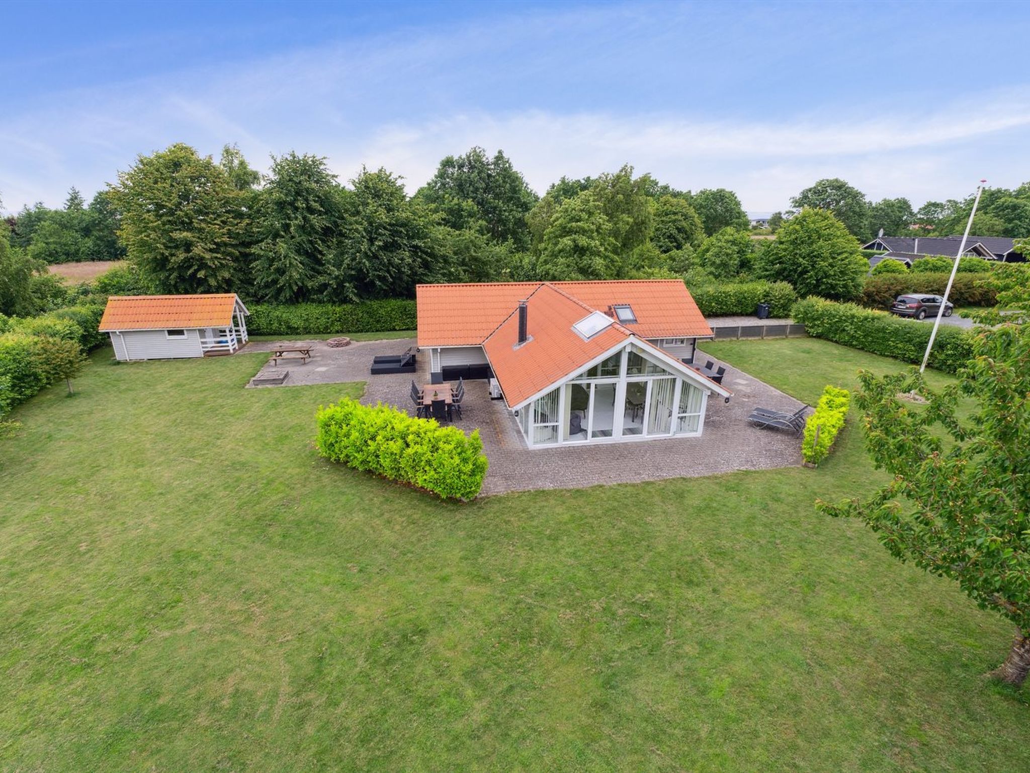 "Chrisse" - 250m from the sea - Buiten