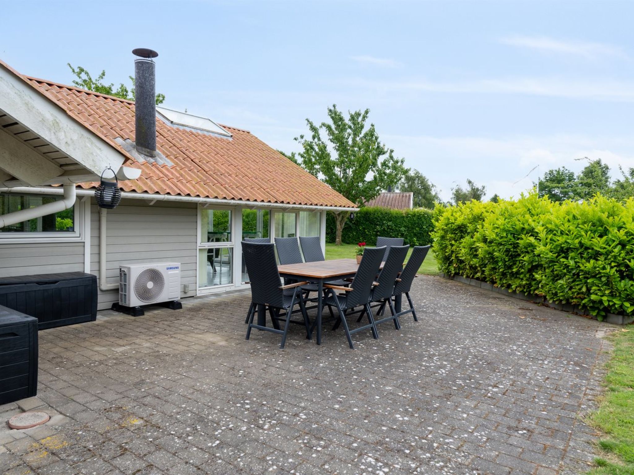 "Chrisse" - 250m from the sea - Buiten