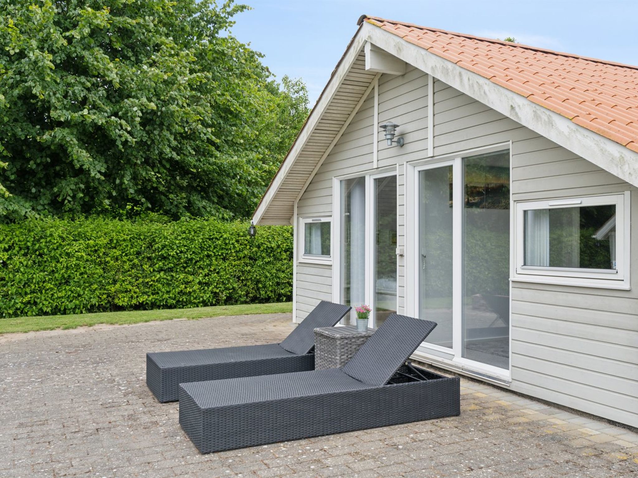 "Chrisse" - 250m from the sea - Buiten
