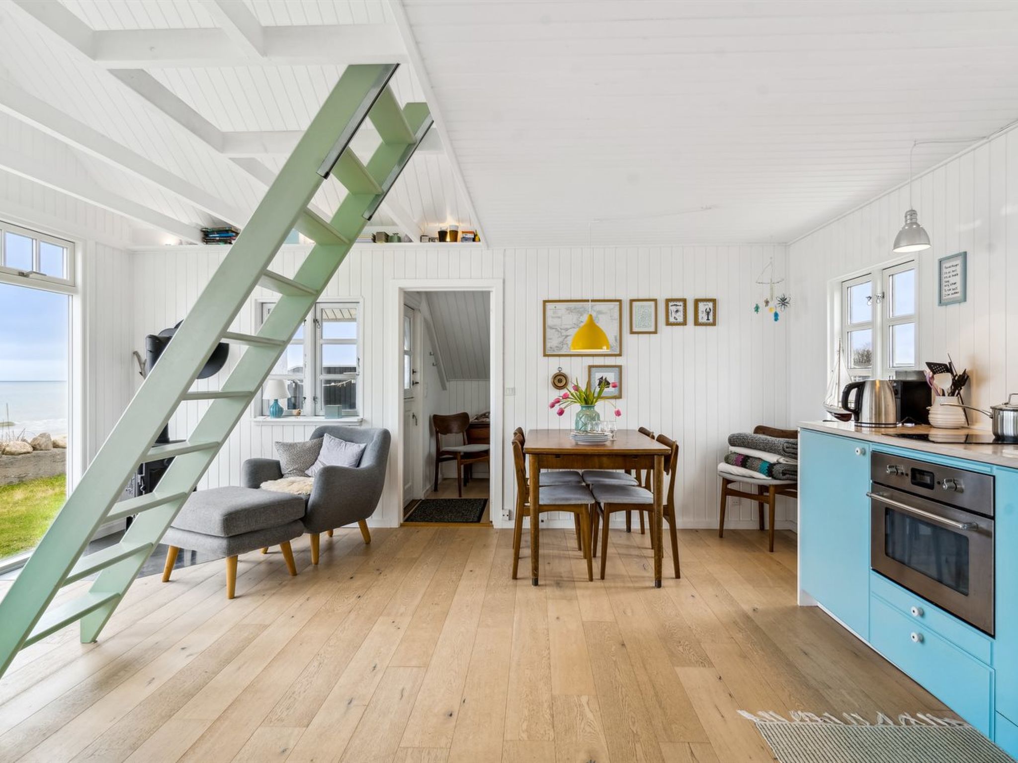 "Ofrath" - 5m from the sea - Binnen