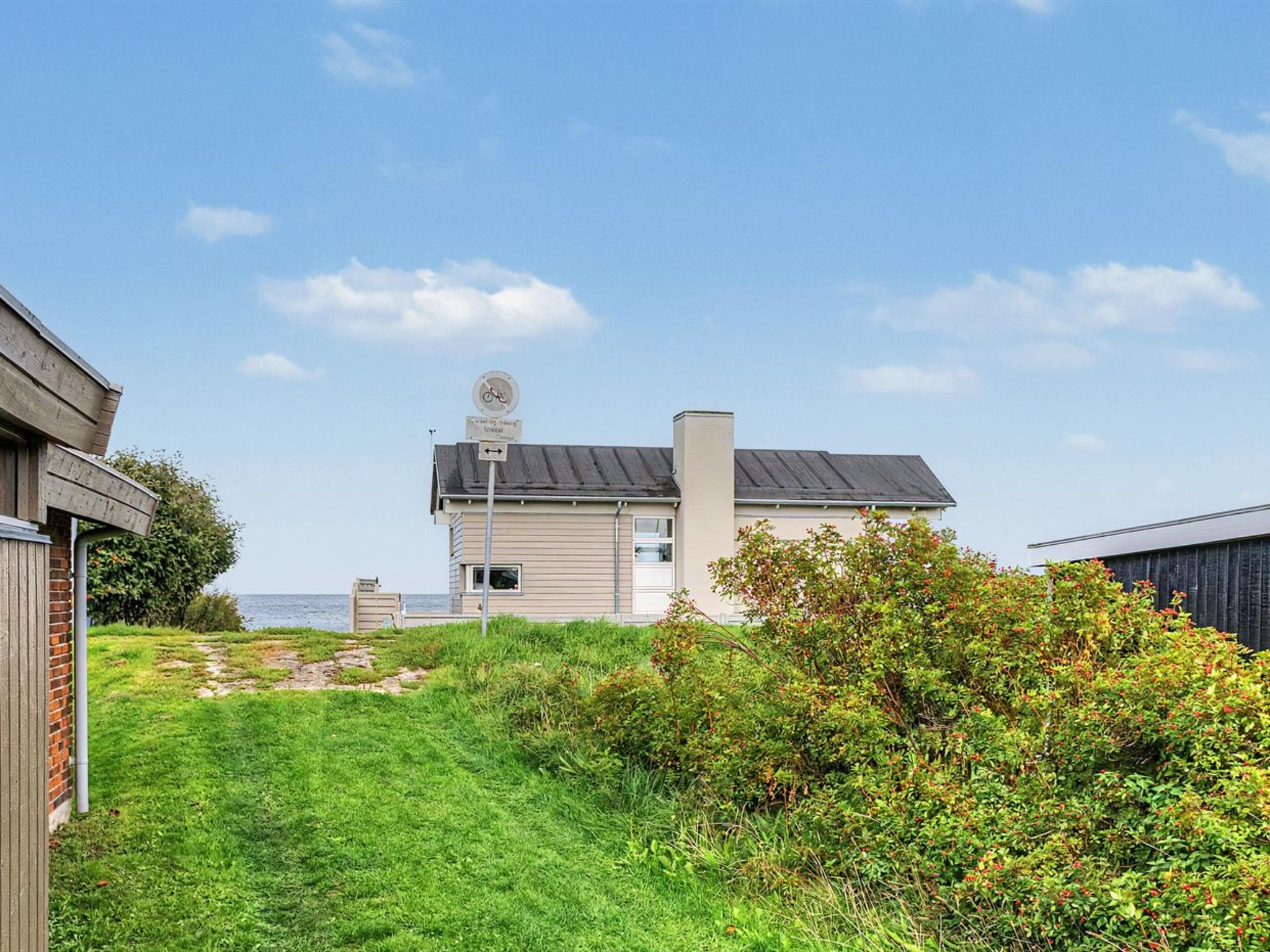 "Diderik" - 5m from the sea - Buiten