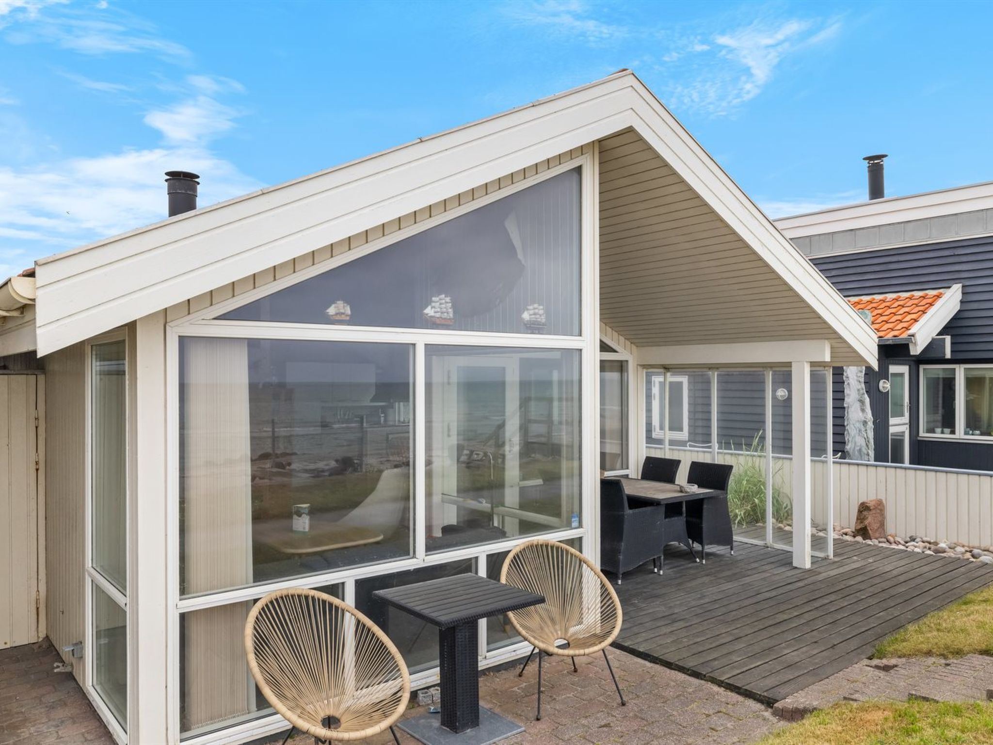 "Aswith" - 5m from the sea - Buiten