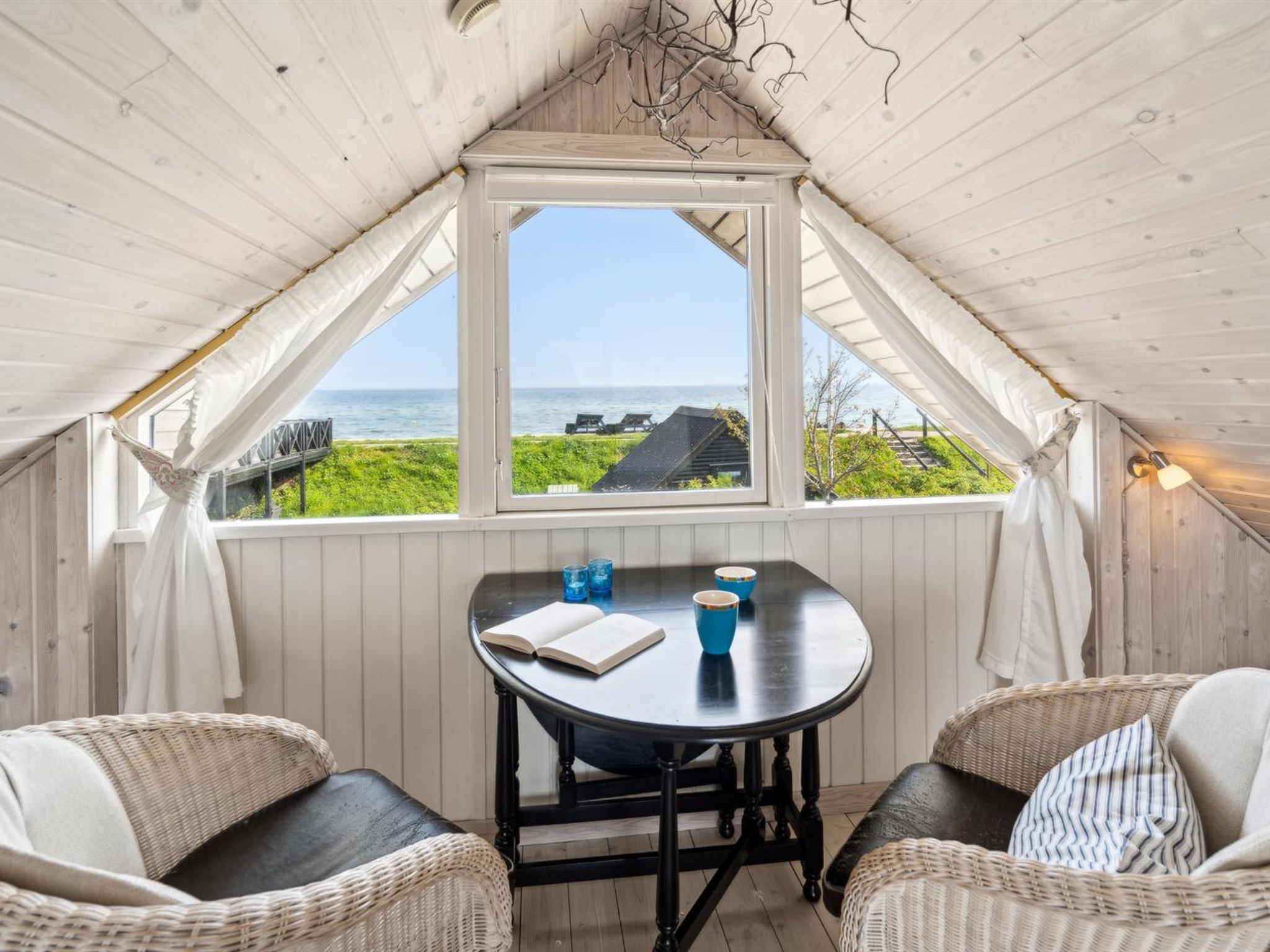 "Asgerd" - 20m from the sea - Buiten