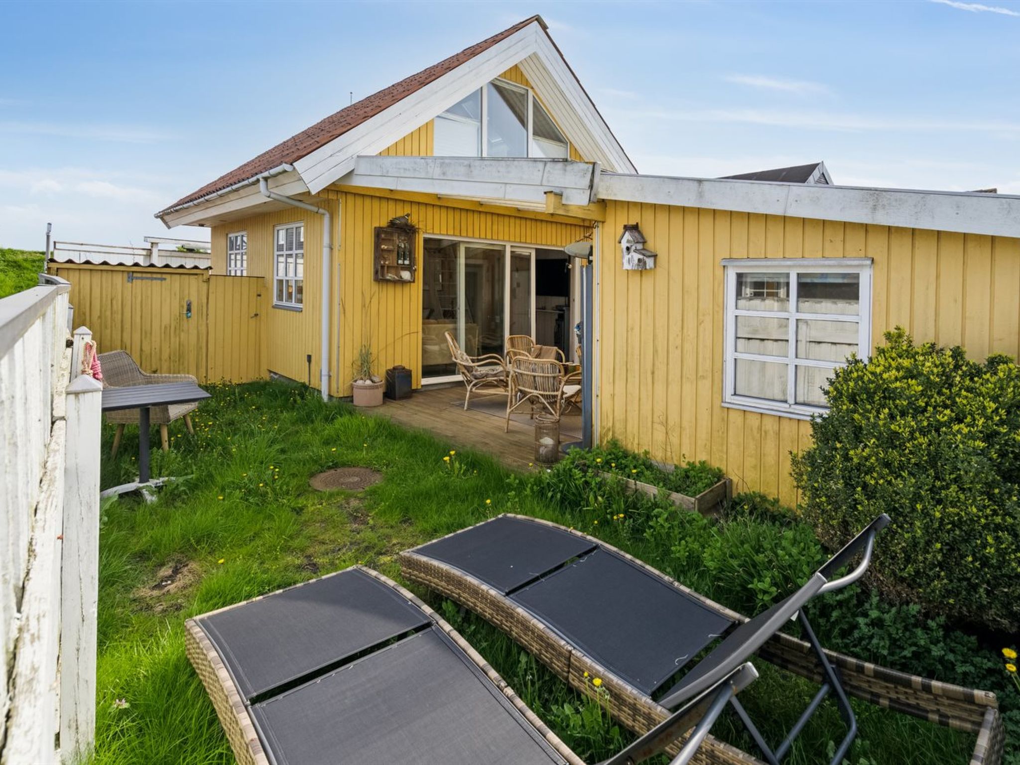 "Asgerd" - 20m from the sea - Buiten