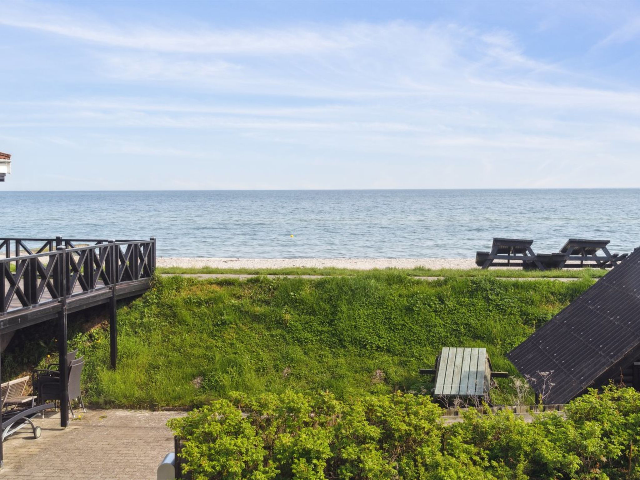 "Asgerd" - 20m from the sea - Buiten