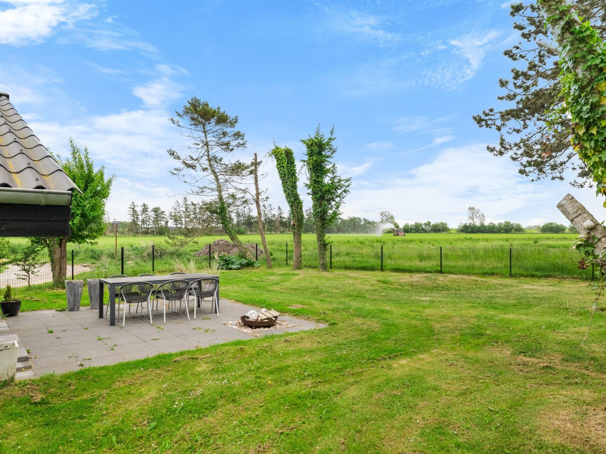 "Alvild" - 300m from the sea-Buiten