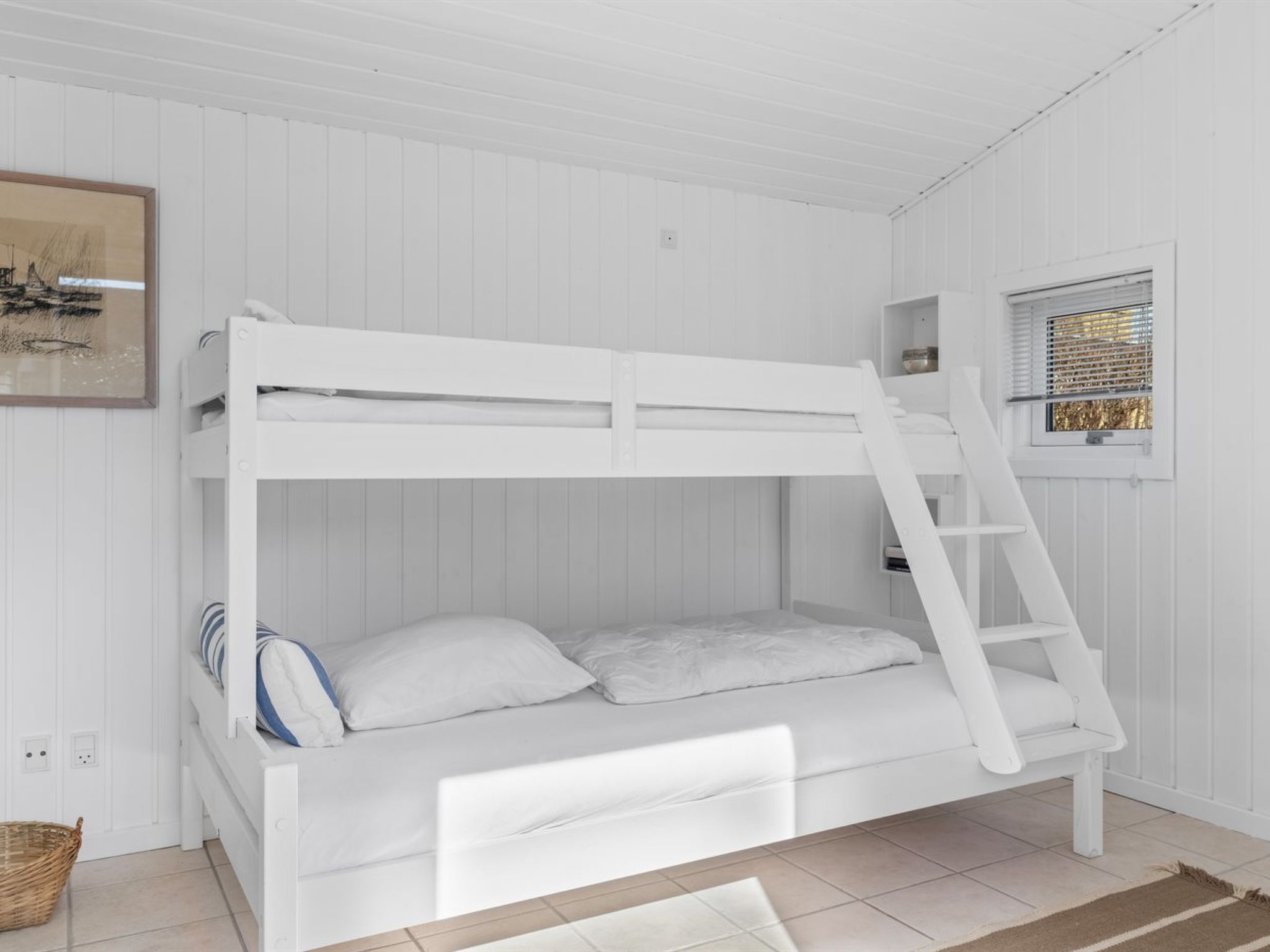 "Dimo" - 20m from the sea-Binnen