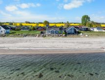Amila: Knusse vakantiewoning op slechts 10 meter van de zee in Otterup - thumbnail 3