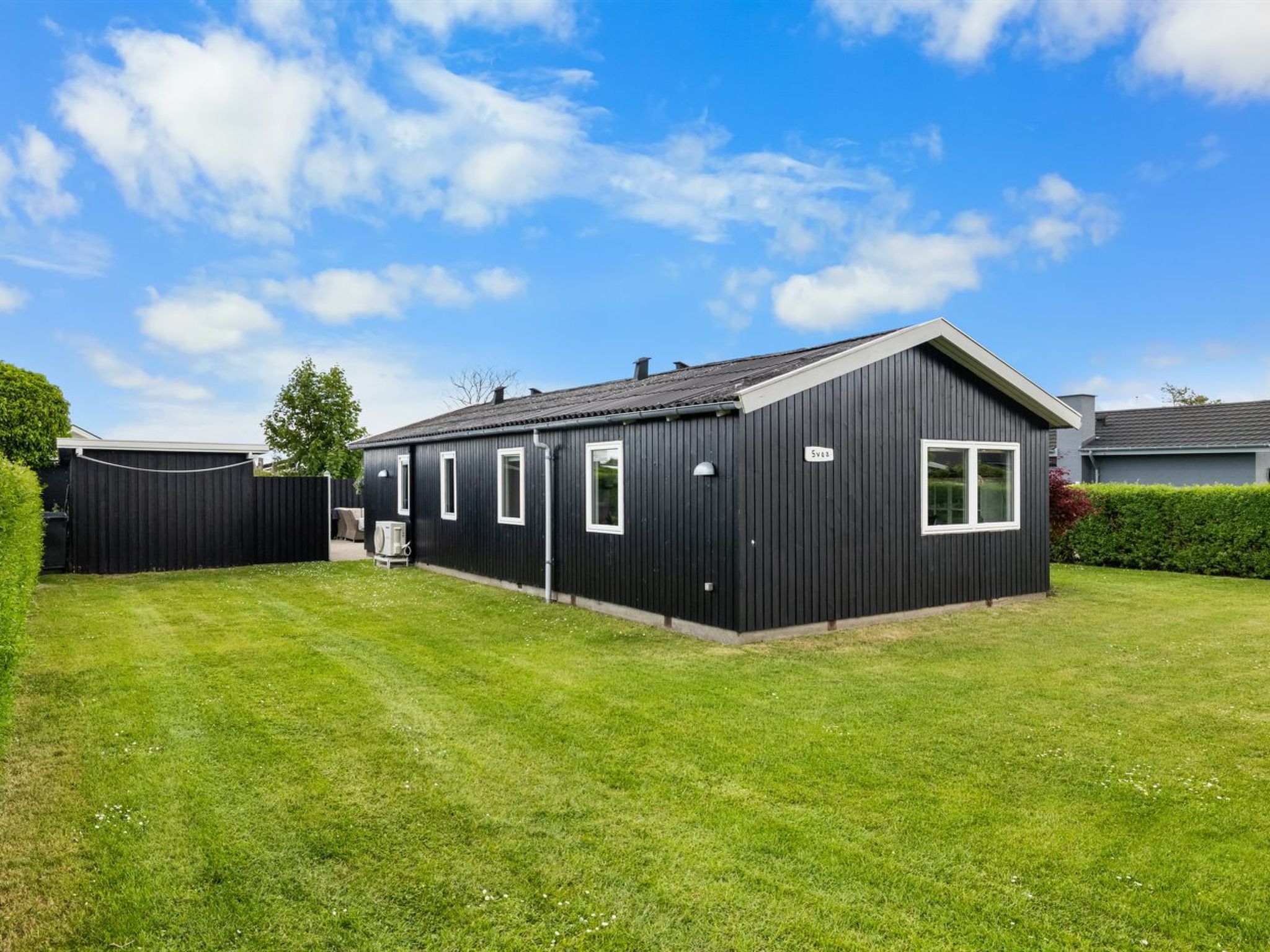 "Daya" - 75m from the sea - Buiten