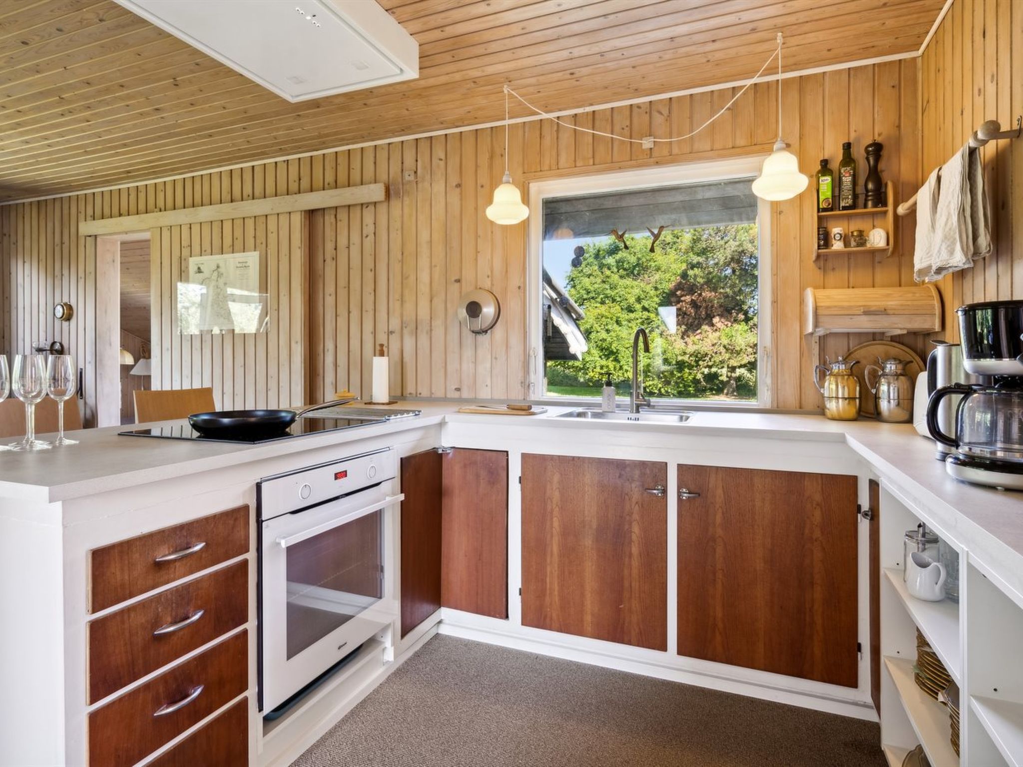 "Roald" - 320m from the sea-Binnen