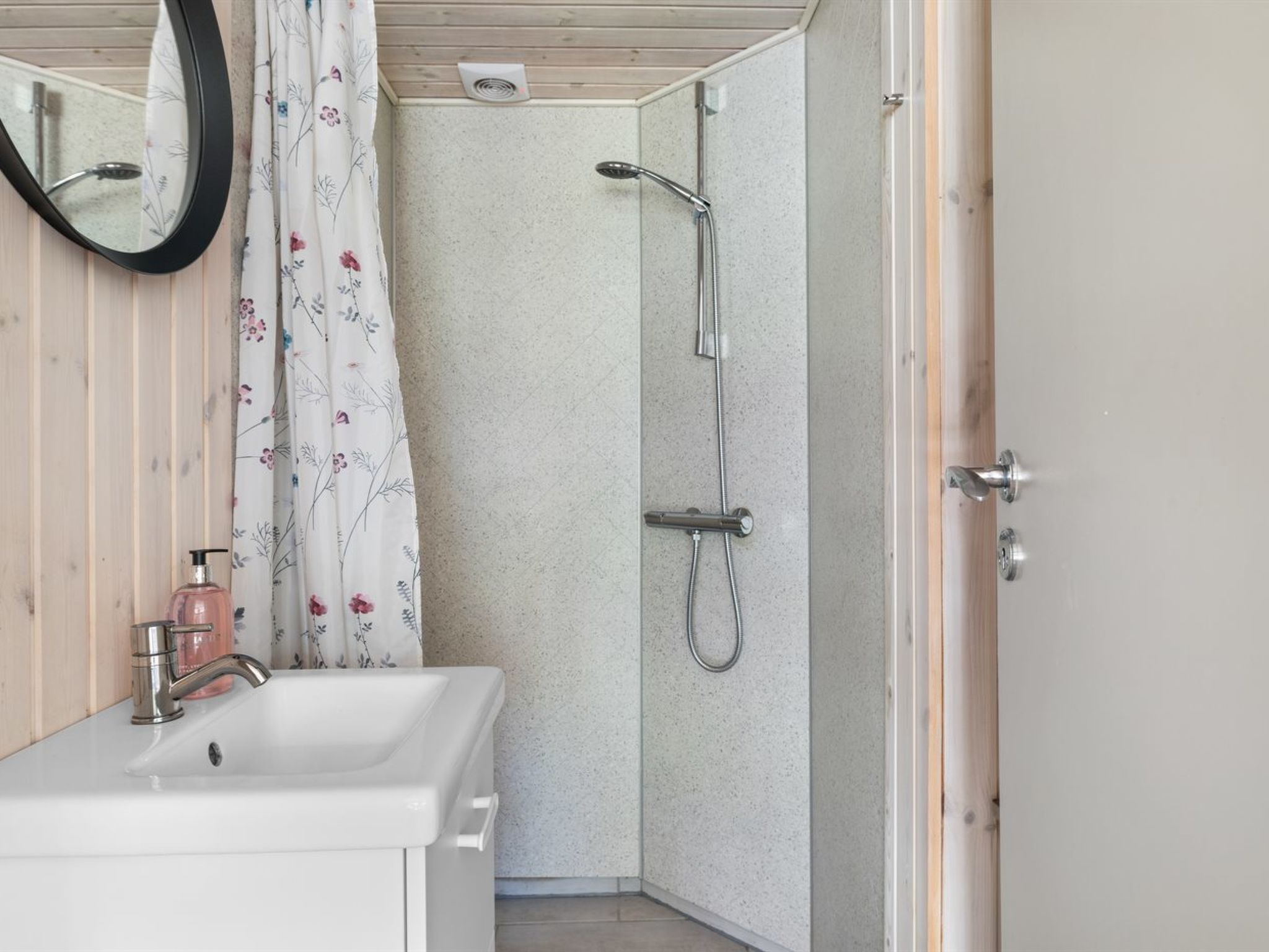 "Adser" - 275m from the sea-Binnen