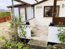 "Ginger" - 50m from the sea
