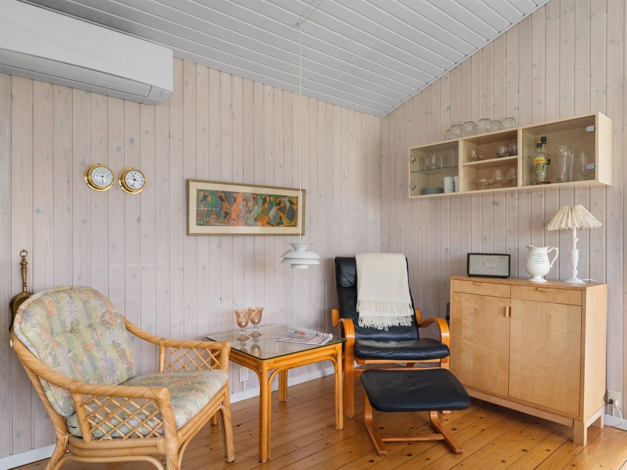 "Lenya" - 60m from the sea-Binnen