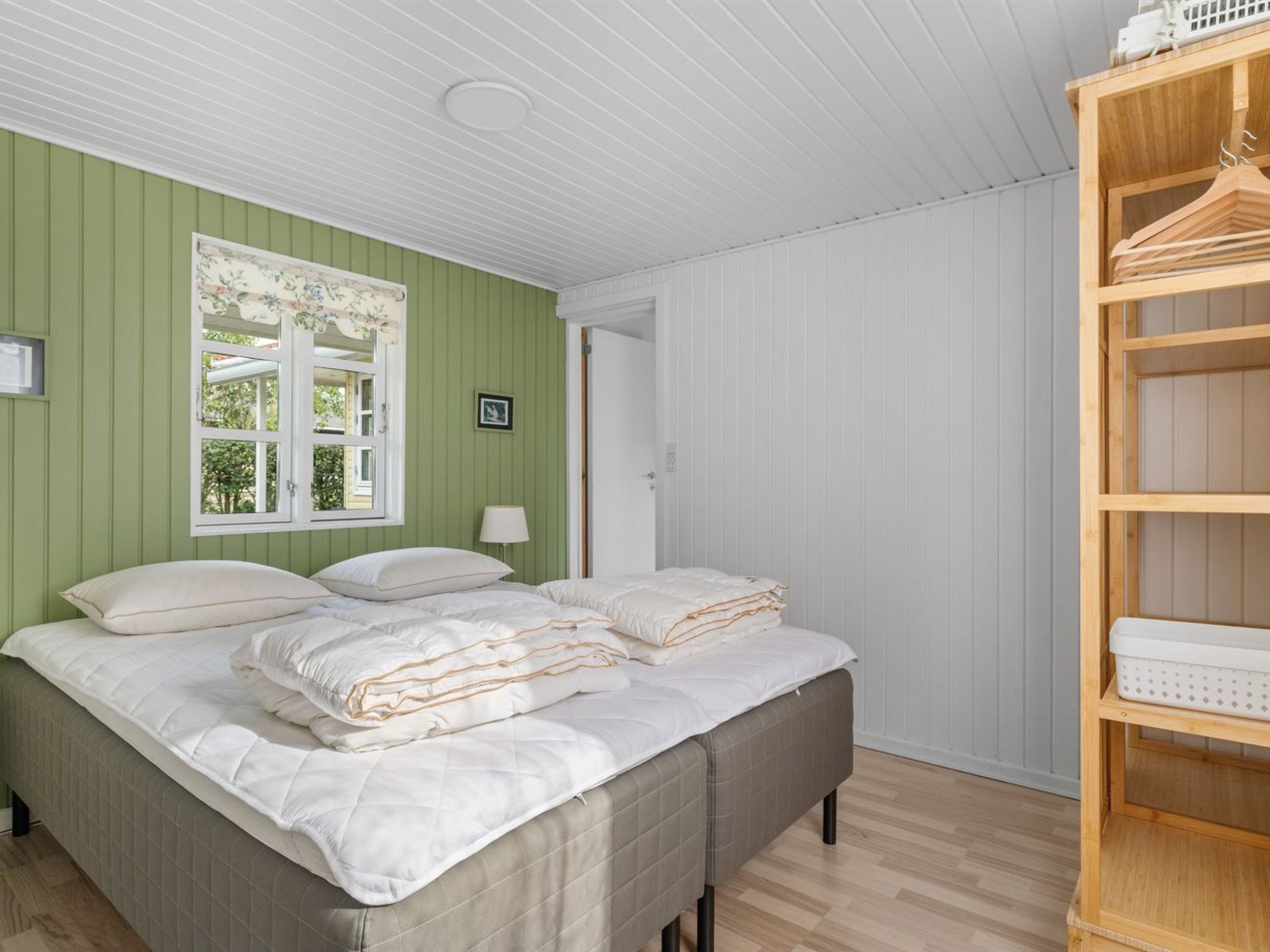 "Lenya" - 60m from the sea-Binnen