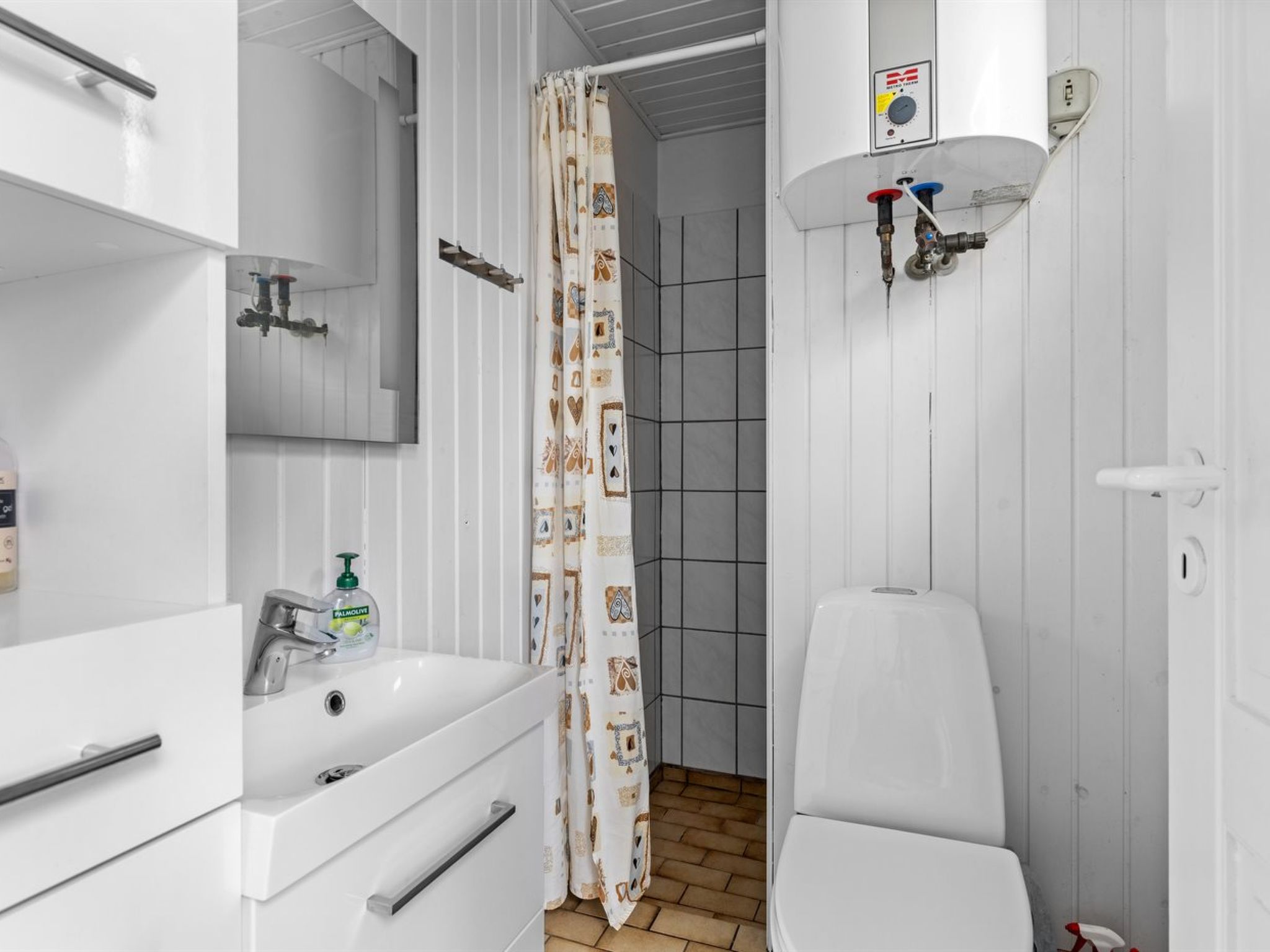 "Edeltraud" - 100m from the sea-Drinnen