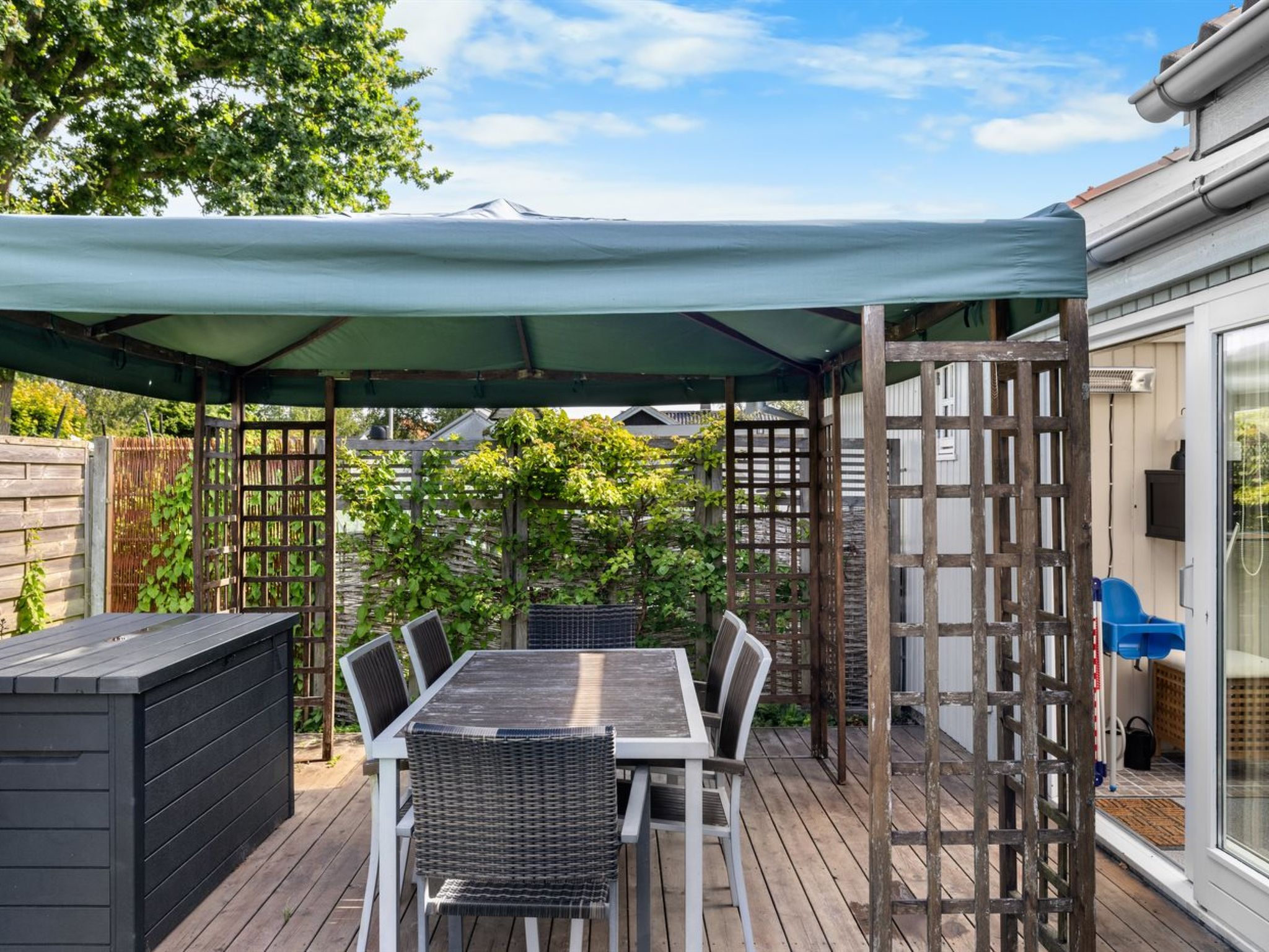 "Edeltraud" - 100m from the sea-Draußen