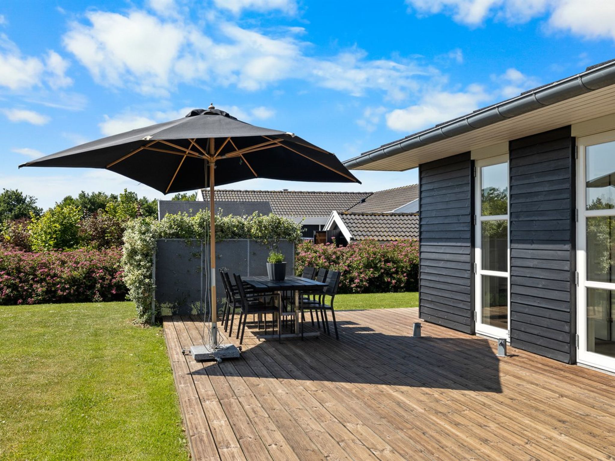 "Mildred" - 400m from the sea-Buiten