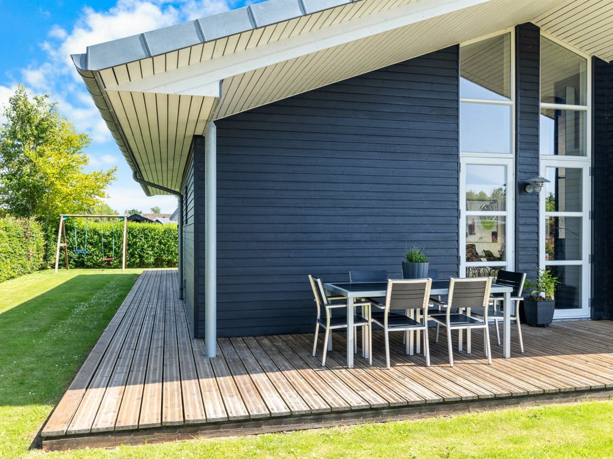 "Mildred" - 400m from the sea-Buiten